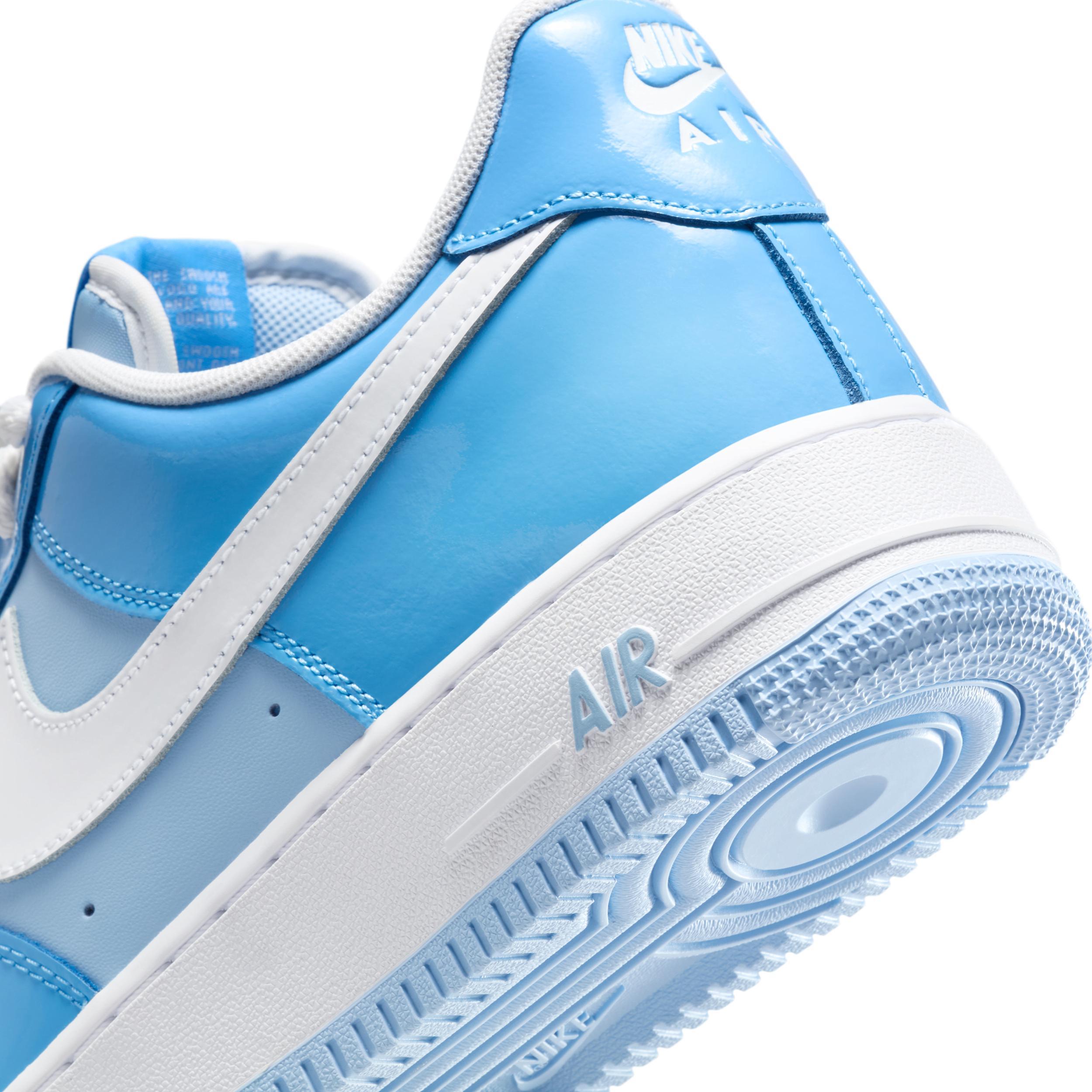 Nike Men's Air Force 1 '07 LV8 Shoes Product Image