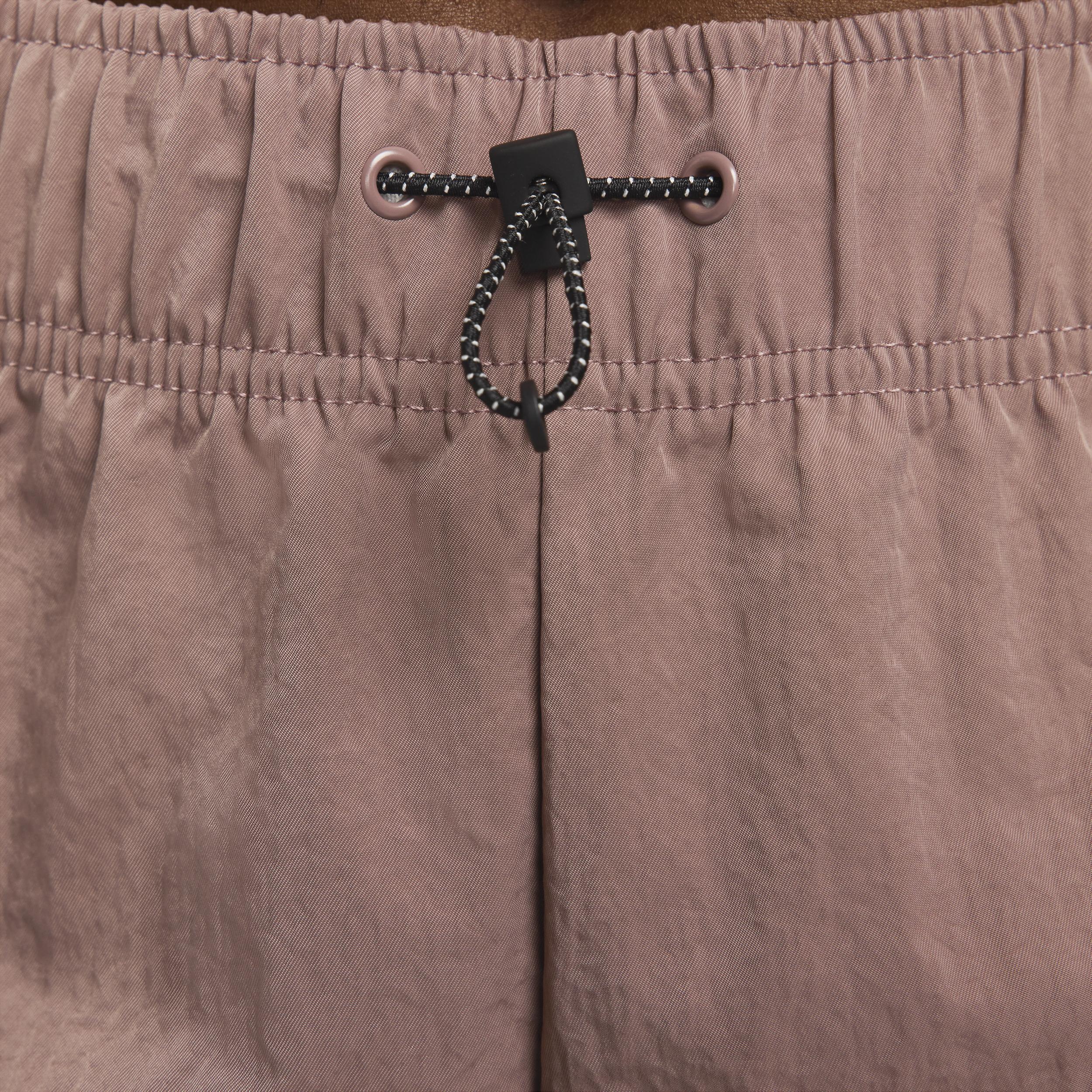 Women's Nike Sportswear Essential Woven High-Rise Shorts Product Image