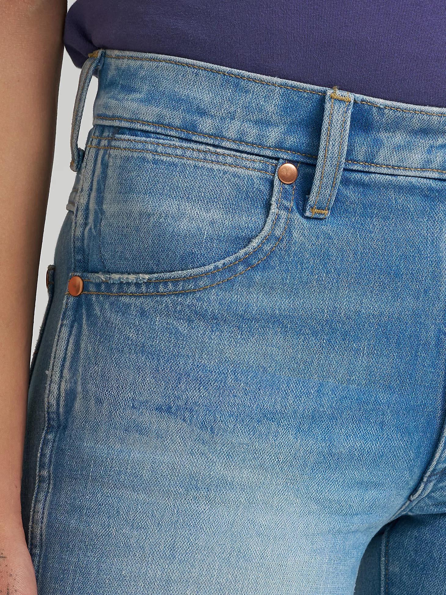 Women's 70's Flare Jean | Women's JEANS | Wrangler® Product Image