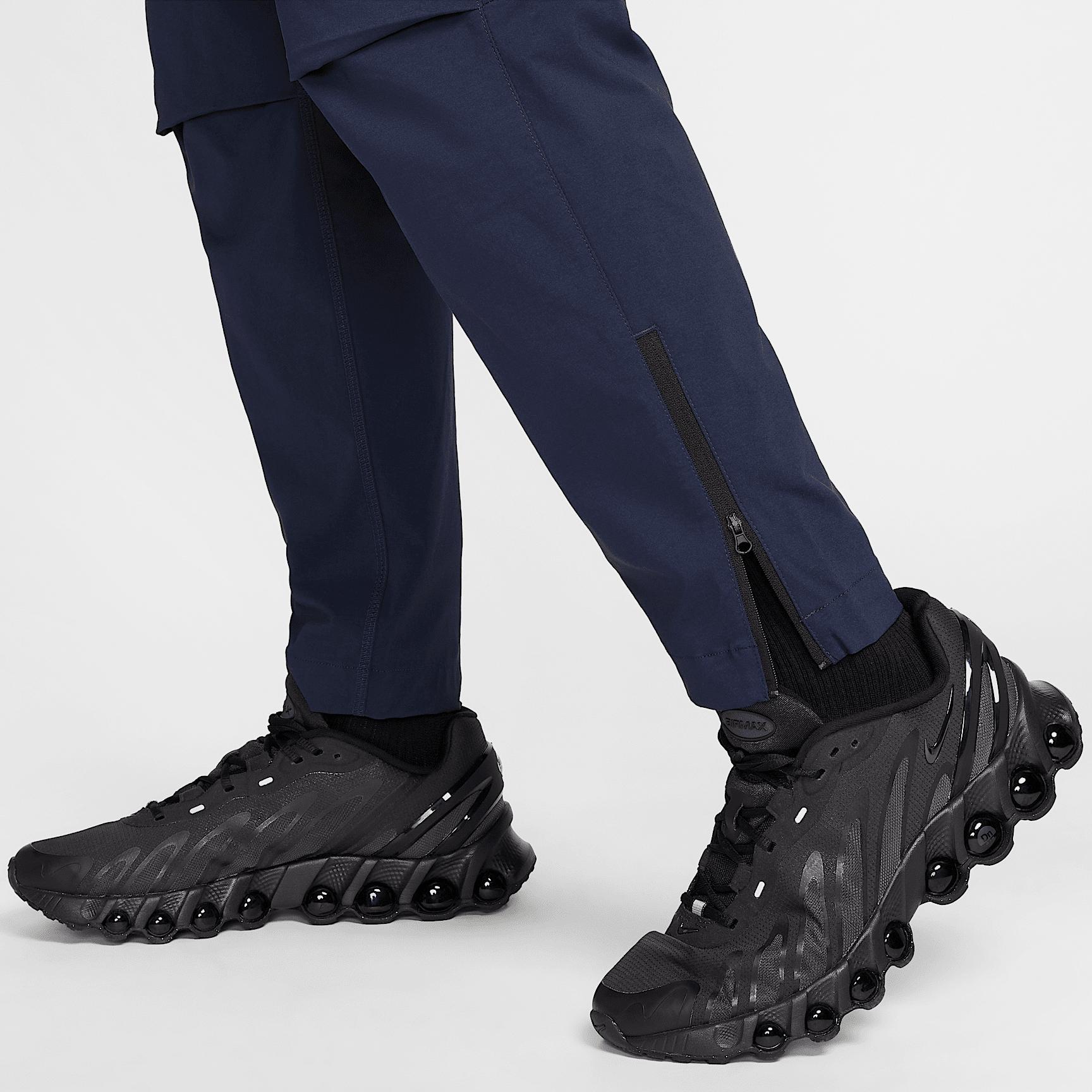 Nike Tech Men's Woven Pants Product Image