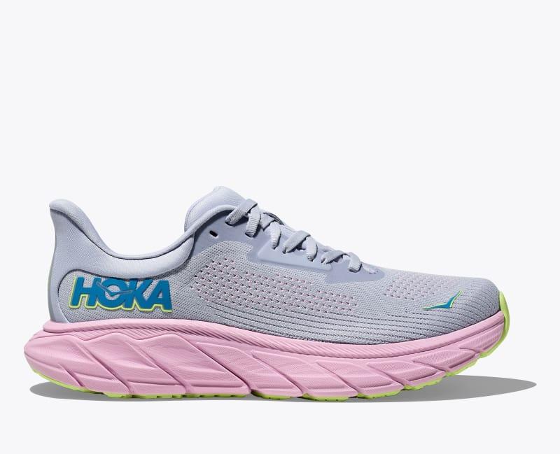 HOKA Women's Arahi 7 Shoes in Vanilla/Cream, Size 7 Product Image
