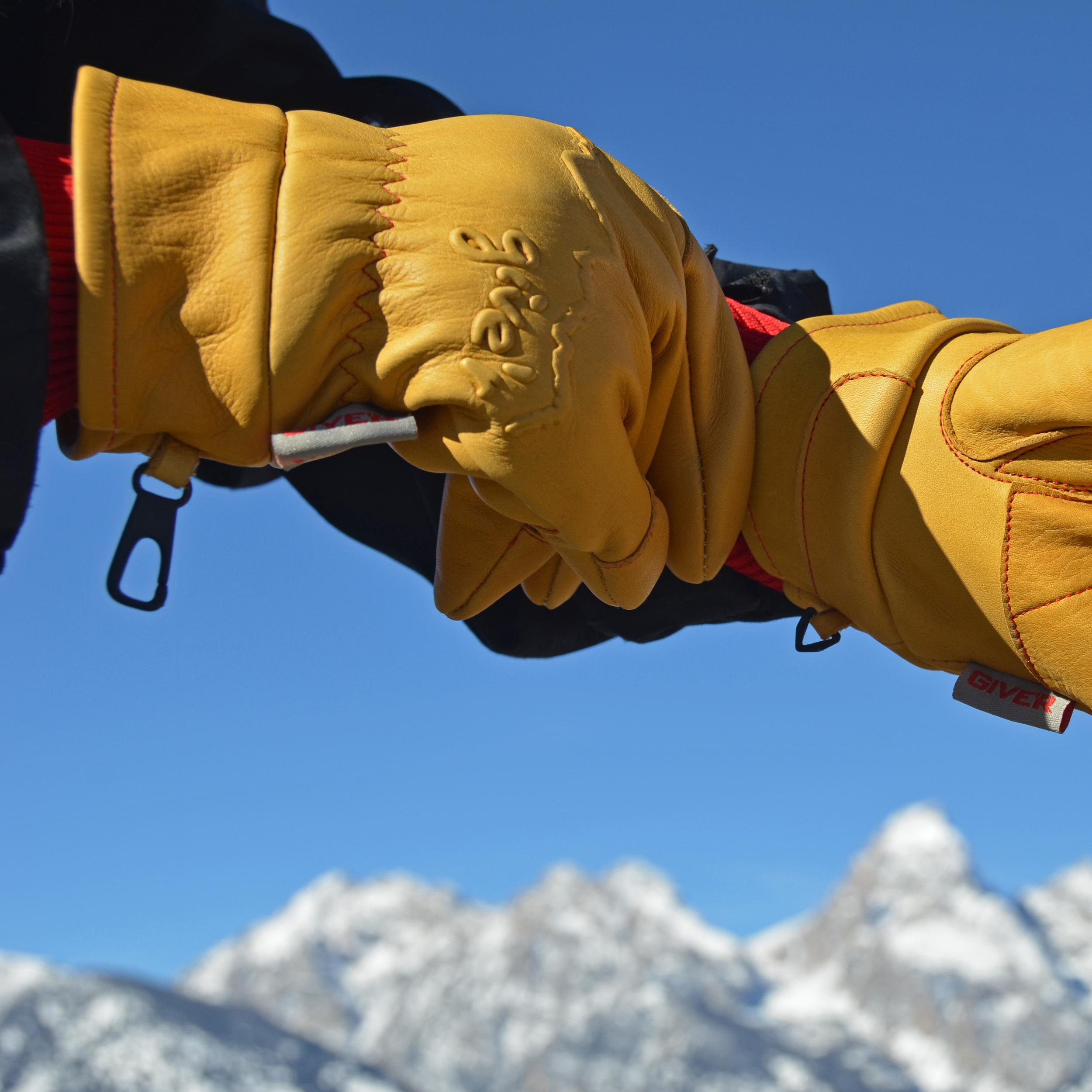 4 Season Glove w/ Wax Coating Product Image