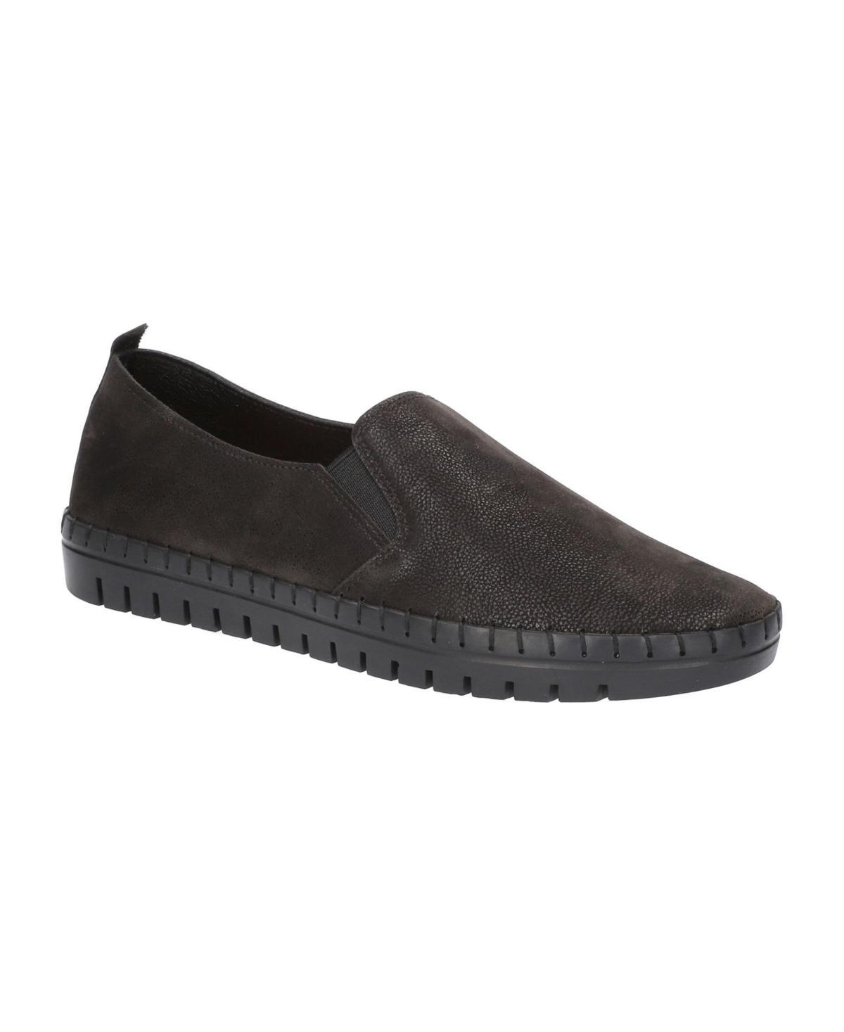 Easy Street Fresh Womens Slip-On Sneakers Product Image