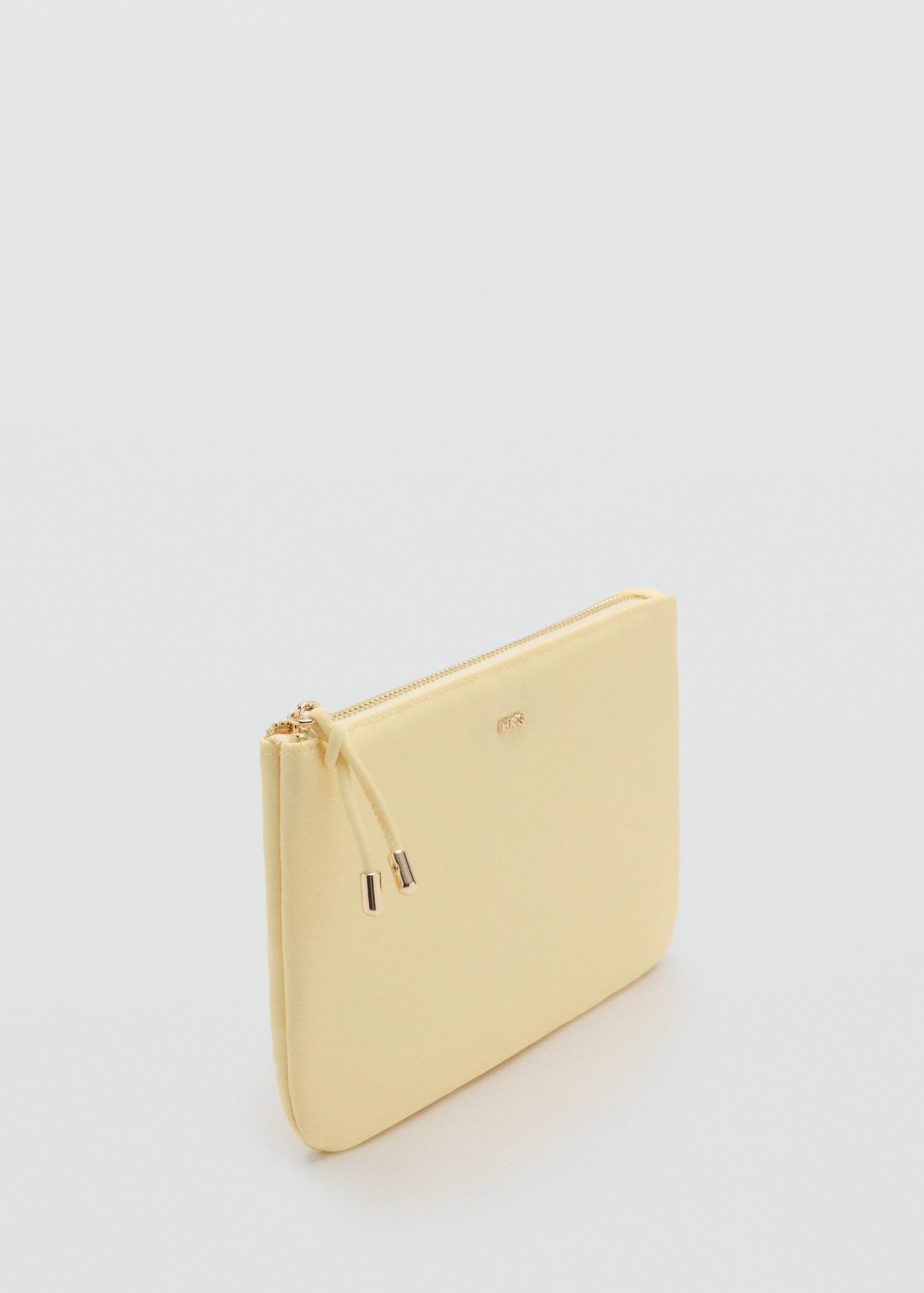 Zipped nylon cosmetics bag - Women | MANGO USA Product Image