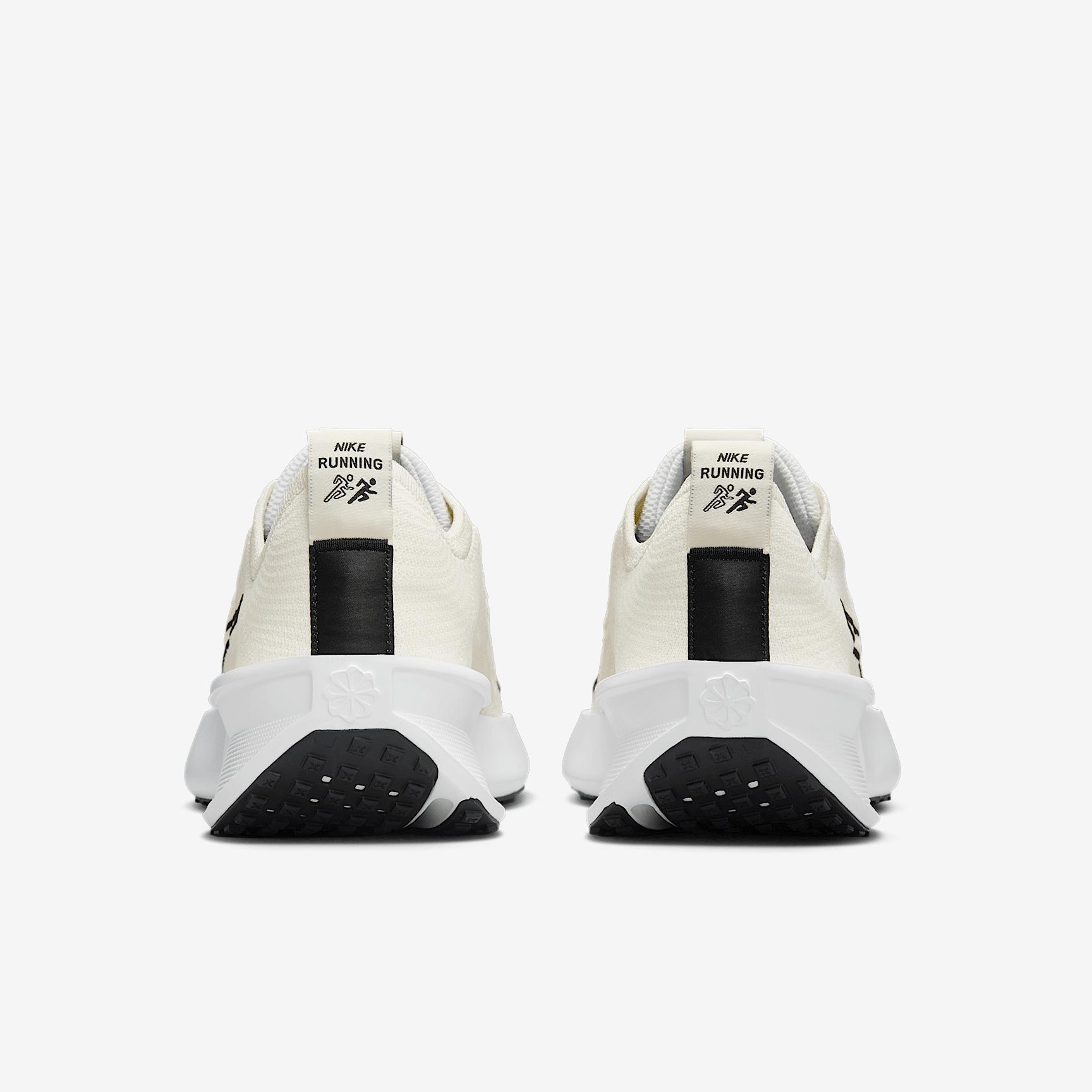 Nike Women's Interact Run Road Running Shoes Product Image