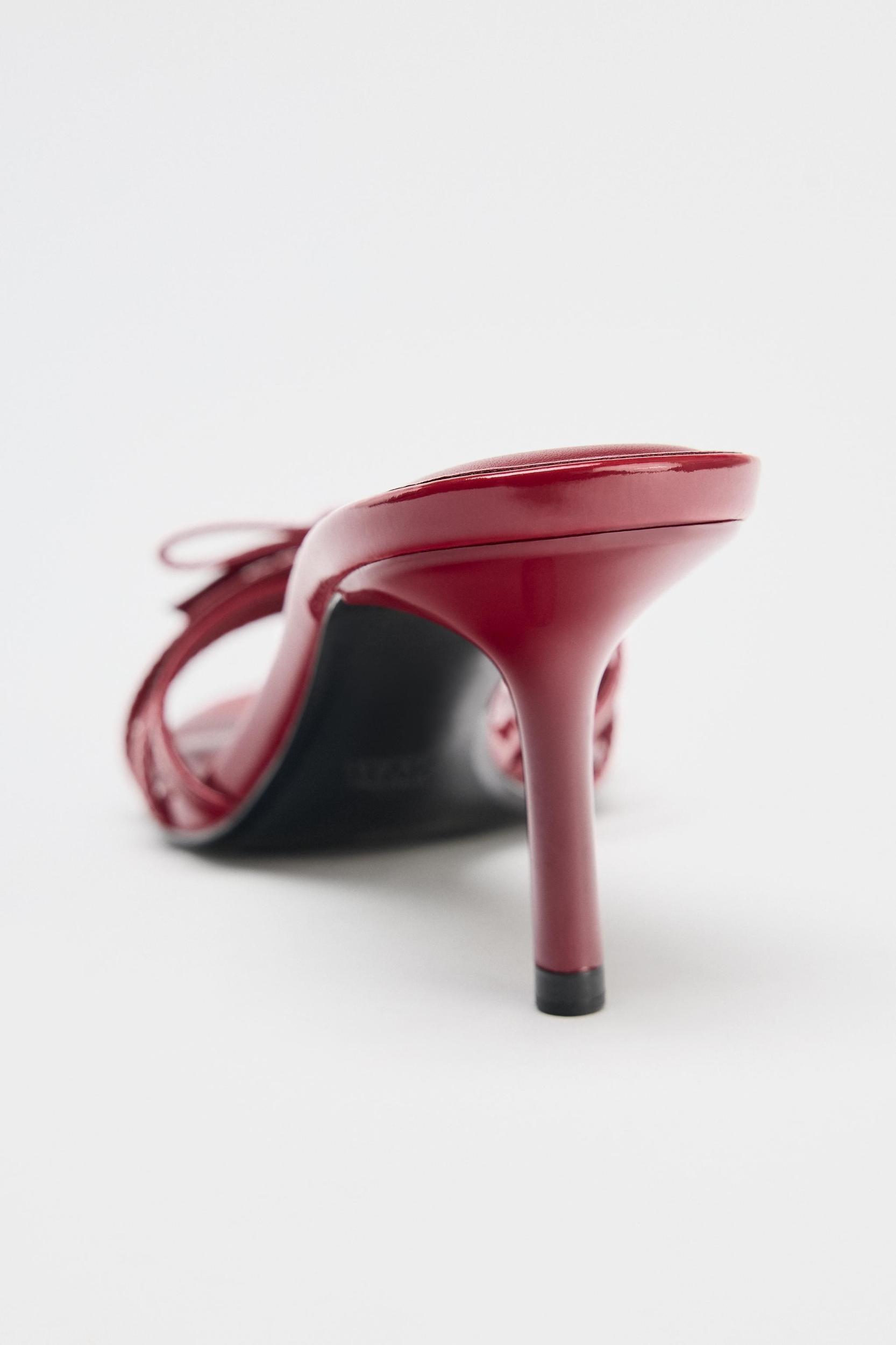 HEELED SANDALS WITH BOW Product Image