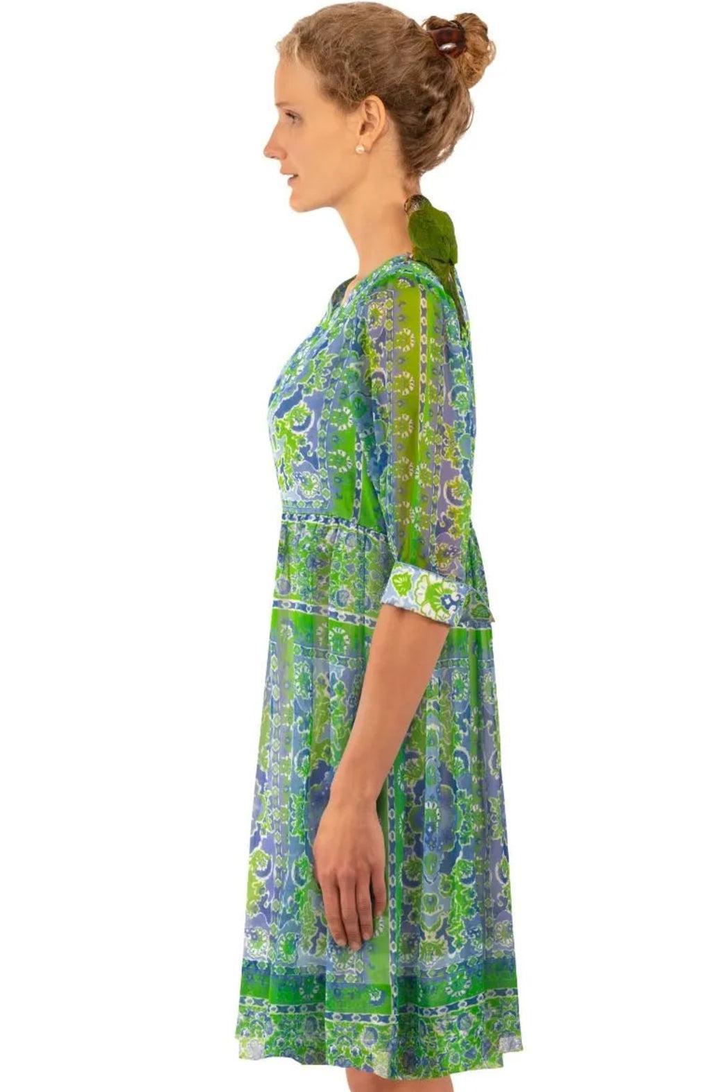 Borderline Dresses-Watteau Product Image