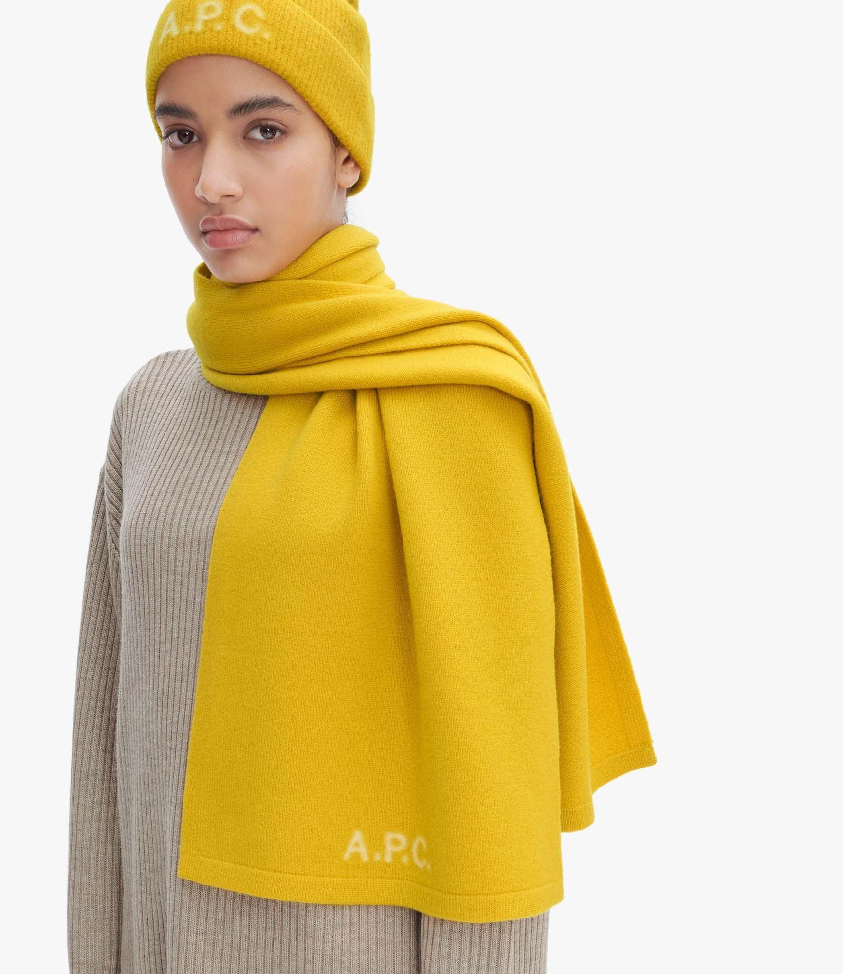 William scarf Product Image