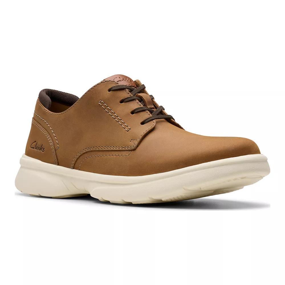Clarks® Bradley Plain Men's Leather Shoes, Size: 7.5, Light Brown Product Image