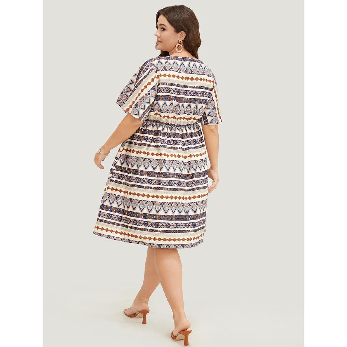 Plus Size Bandana Print Pocket Ruffle Keyhole Knee Dress Multicolor Women Vacation Keyhole V-neck Short sleeve Curvy Knee Dress BloomChic 10/M Product Image