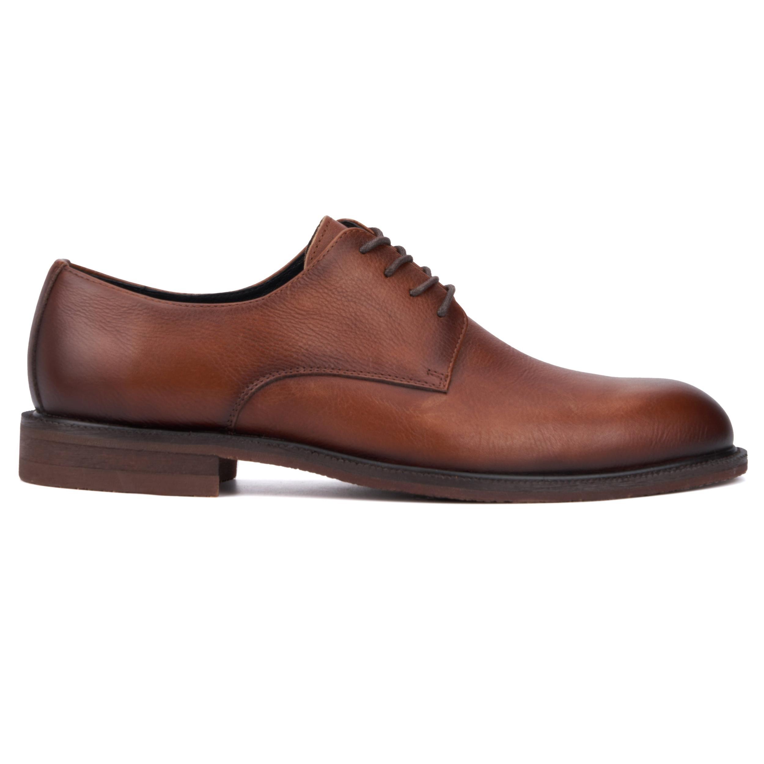 Men's Richmond Oxford Dress Shoe Product Image