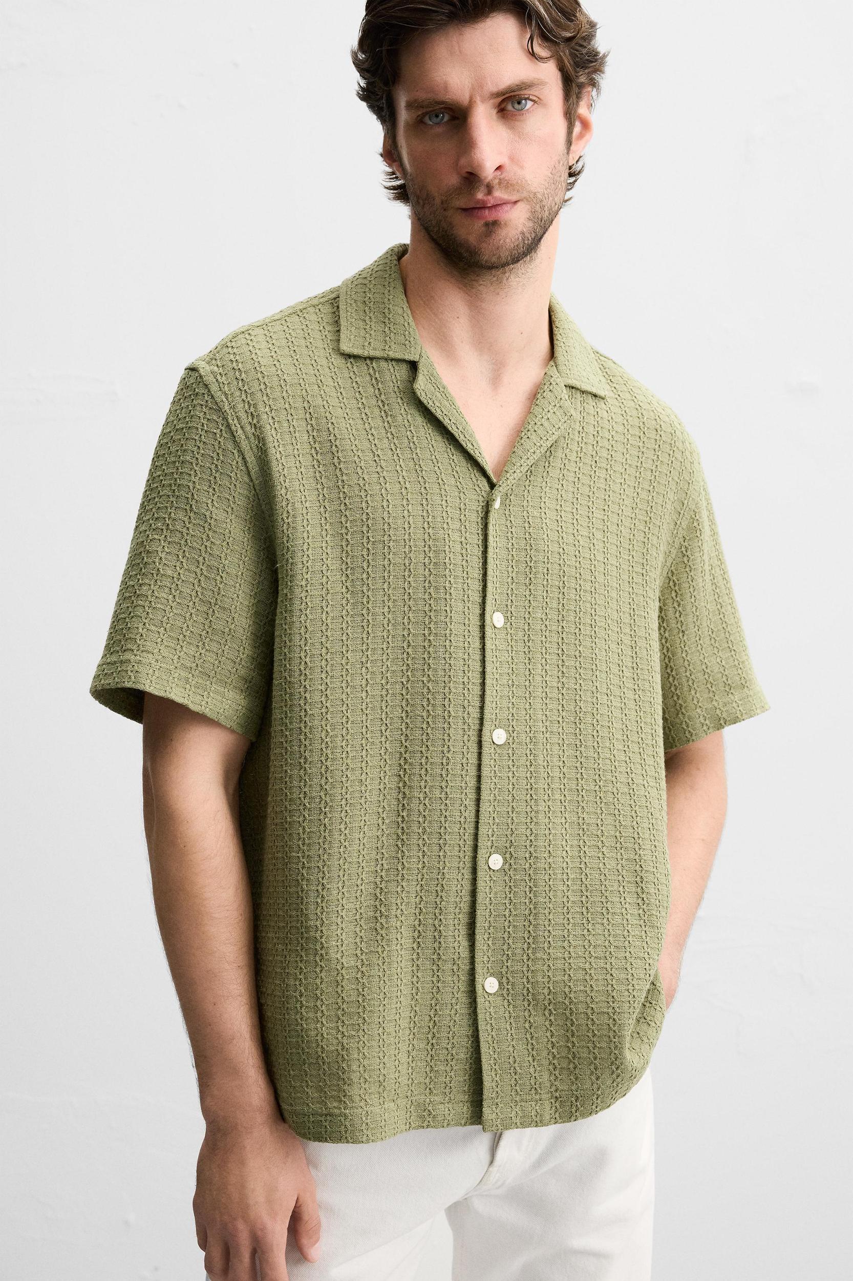 GEOMETRIC JACQUARD SHIRT Product Image