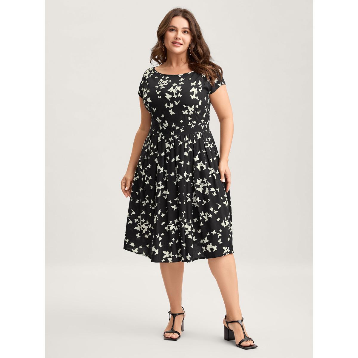 Plus Size Rayon Monochrome Butterfly Stretchy Midi Dress BlackFlower Women Boat Neck Cap Sleeve Curvy BloomChic 12/L Product Image