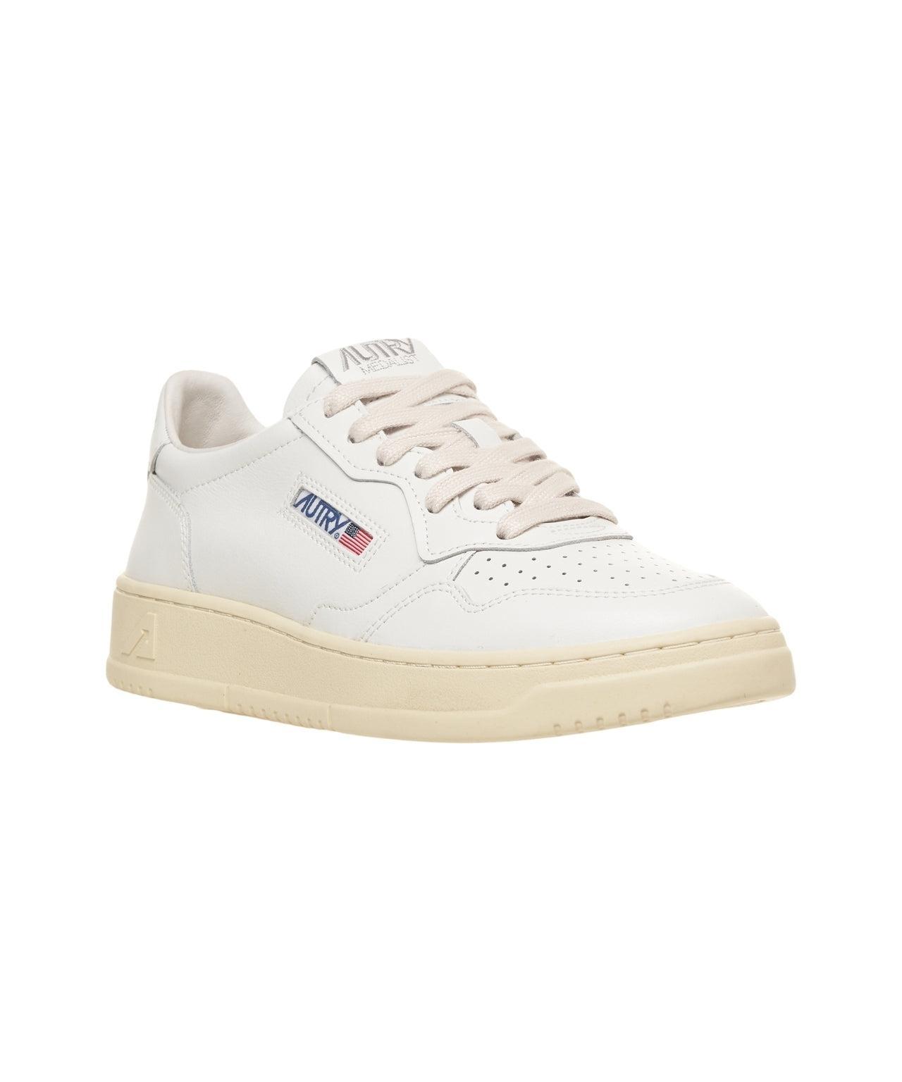 Sneakers 'Medalist Low' Product Image