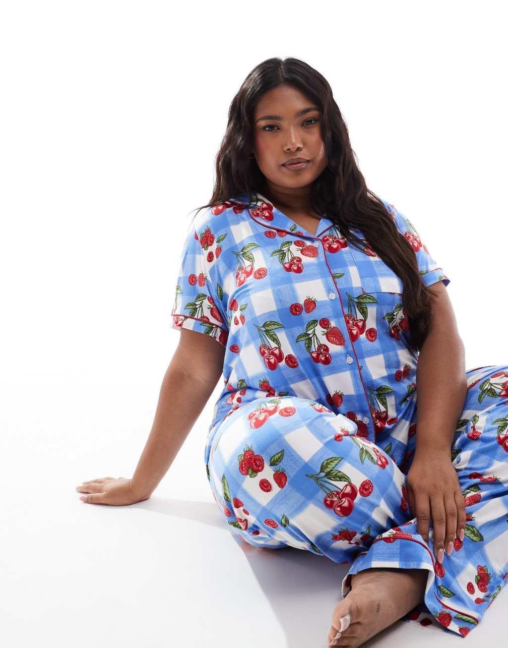 Chelsea Peers Curve short sleeve revere top and pants pajama set in berry picnic blanket print Product Image