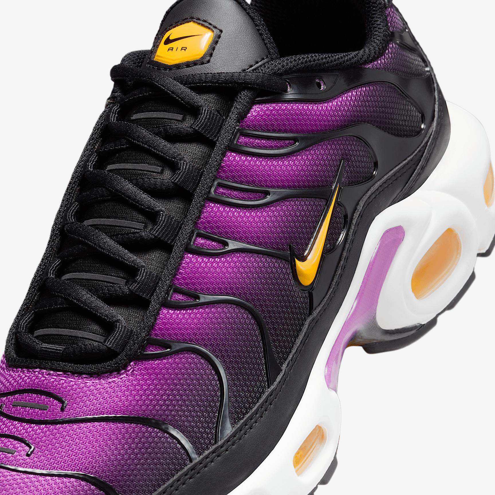Nike Air Max Plus Women's Shoes Product Image