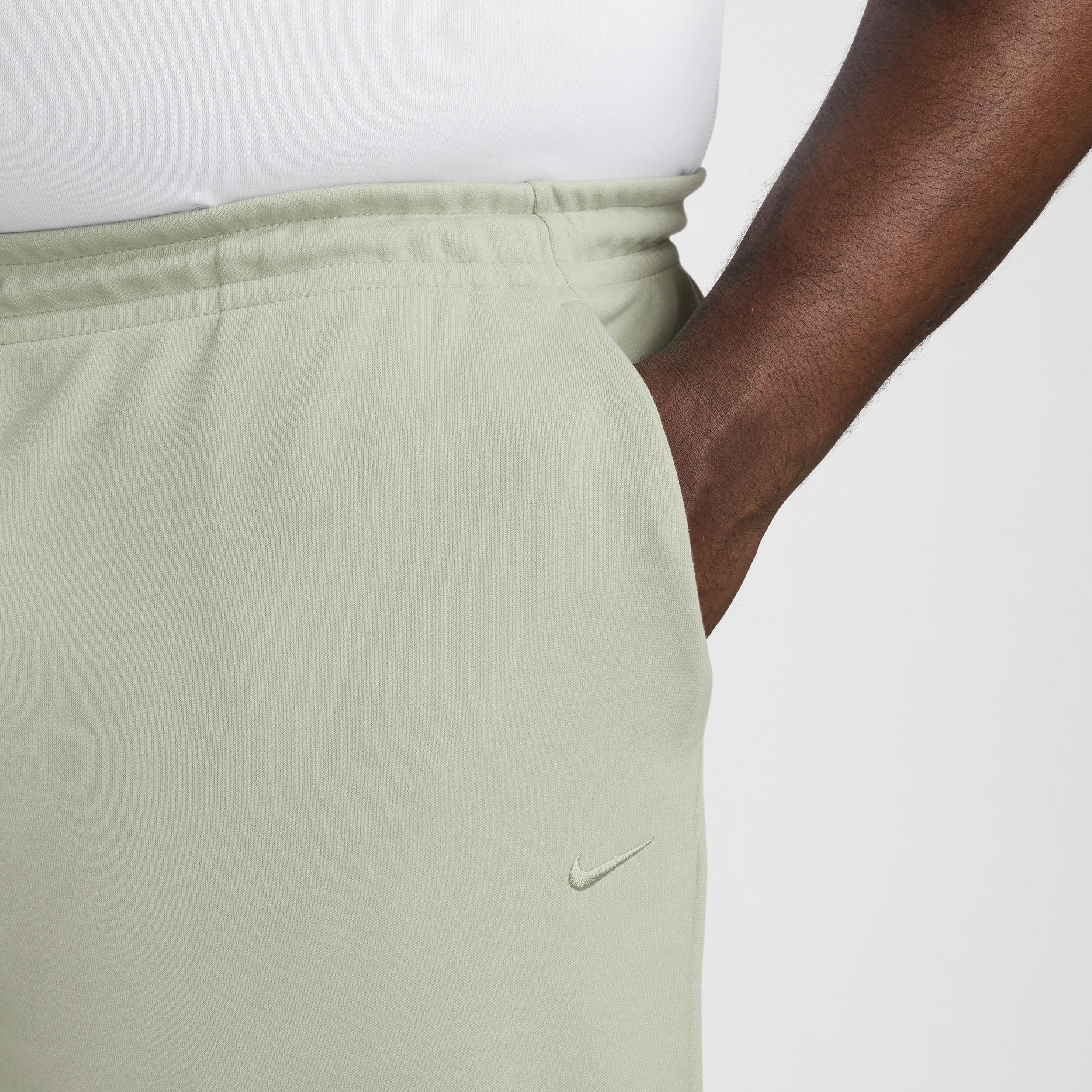 Nike Mens Primary Dri-FIT UV Tapered Versatile Pants Product Image