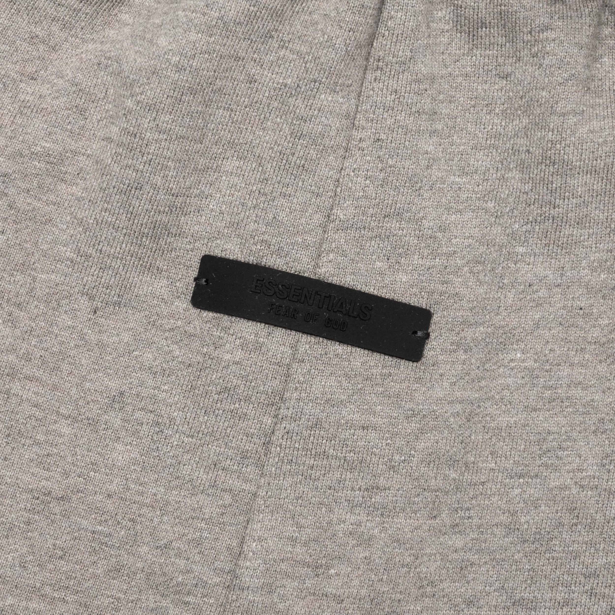 Fleece Essential Sweatpant - Heather Gray Male Product Image