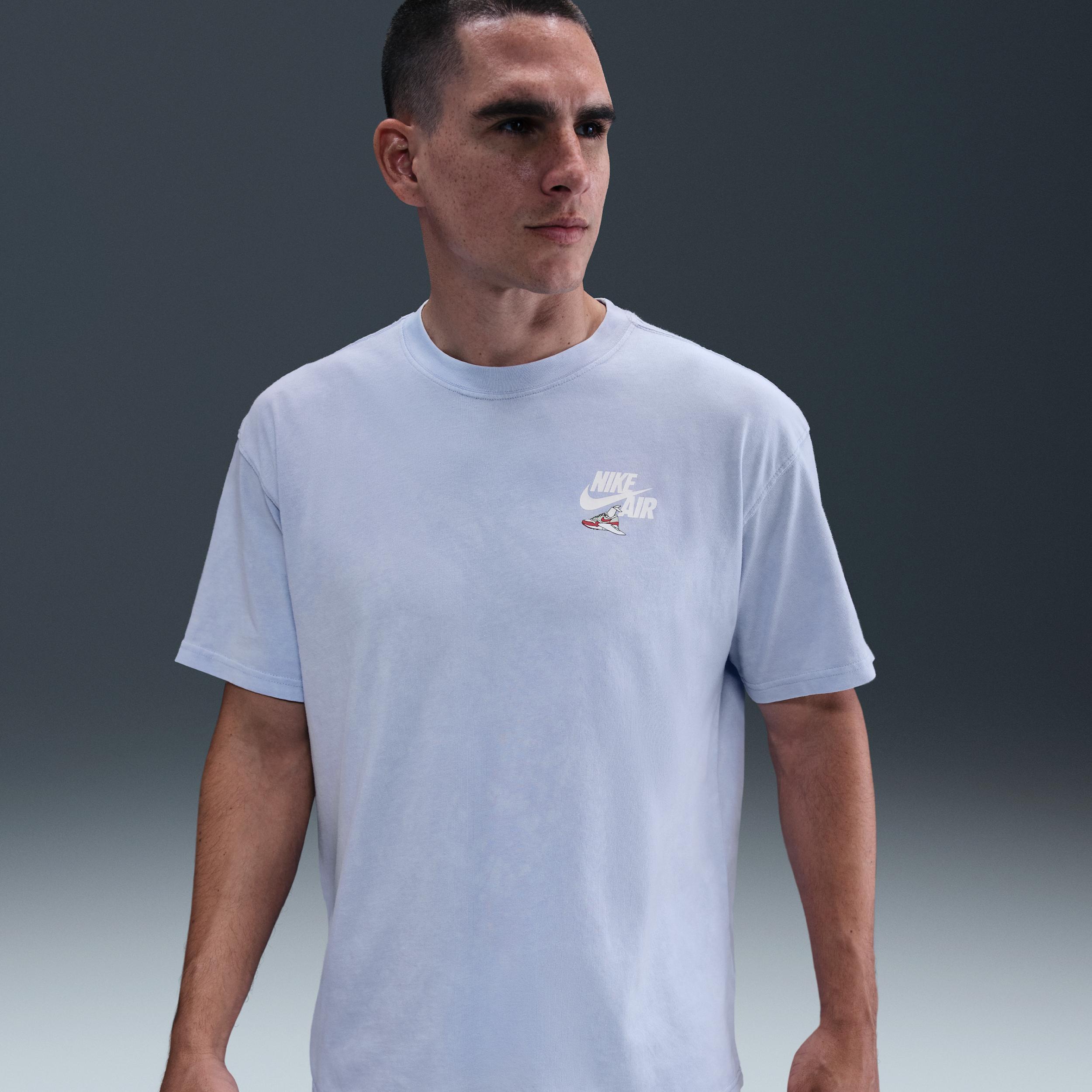 Nike Sportswear T-Shirt Product Image