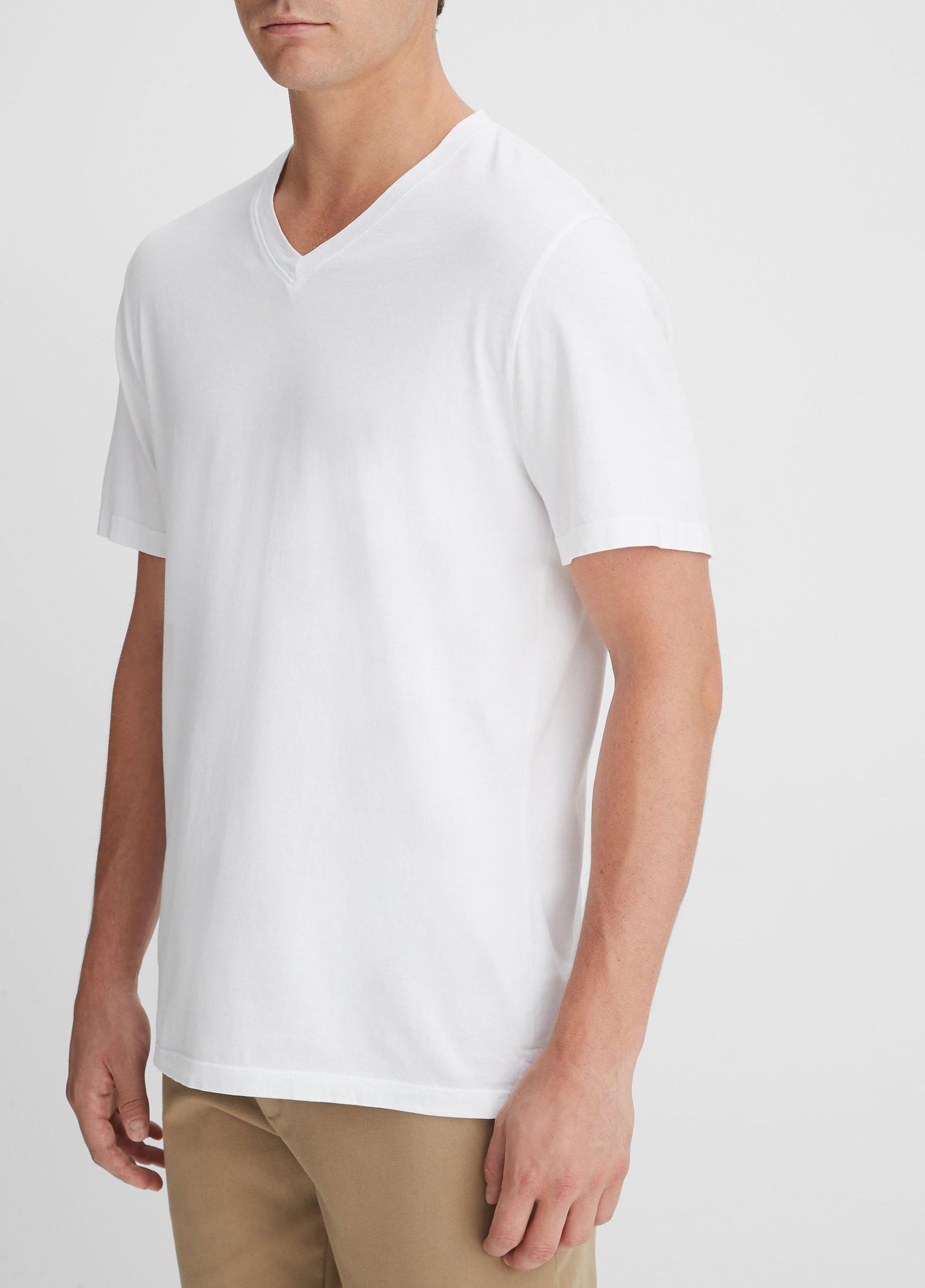 Mens Garment Dye Short Sleeve V-Neck T-Shirt, True Black, Size L Vince Product Image