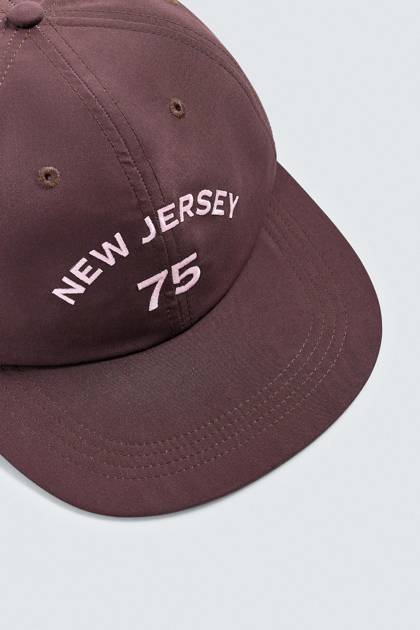EMBROIDERED FLAT VISOR CAP Product Image