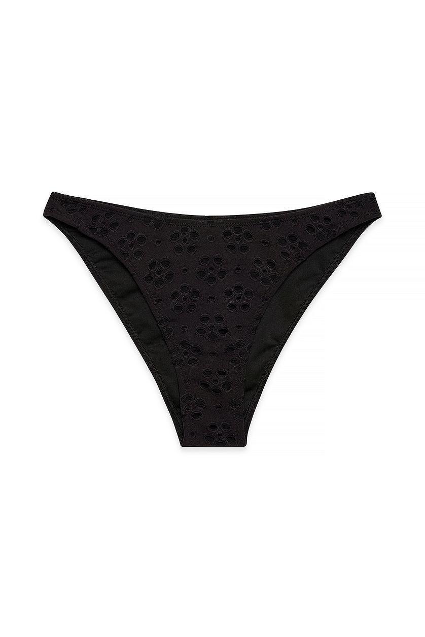 Embroidery Detailed Bikini Panty Product Image