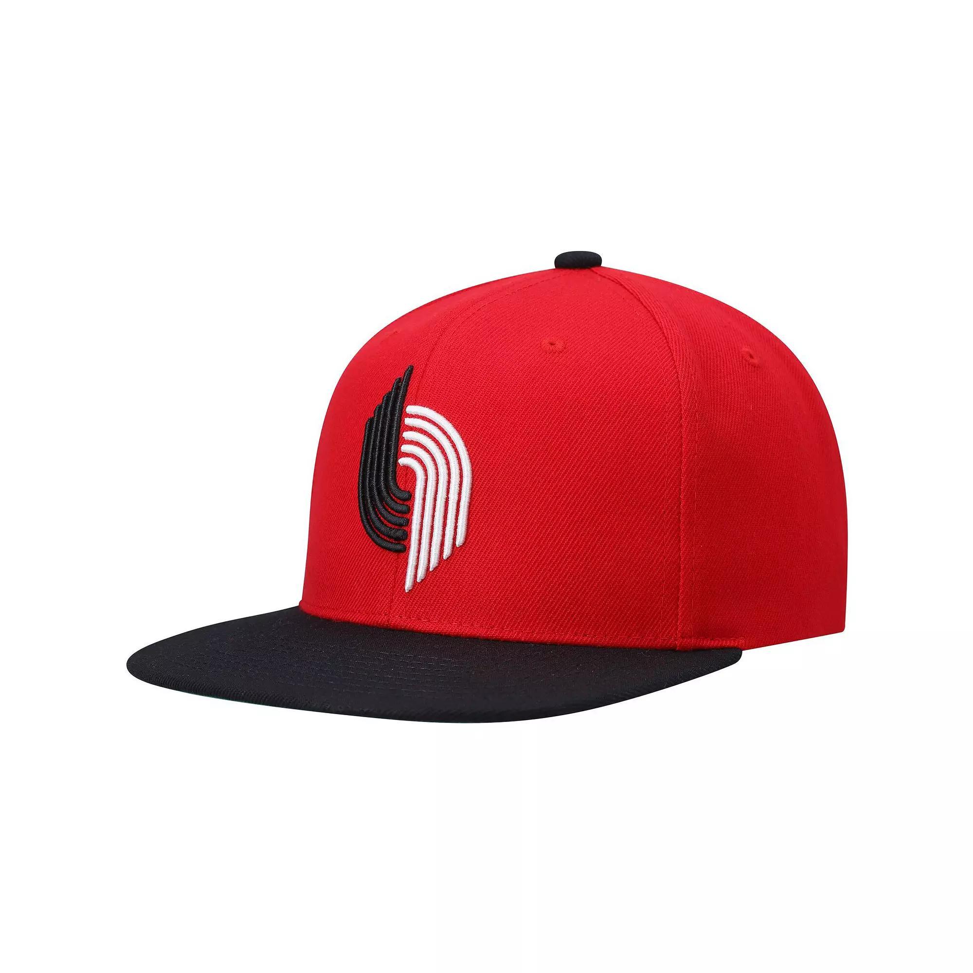 Mens Mitchell & Ness /Black Portland Trail Blazers Hardwood Classics Team Two-Tone 2.0 Snapback Hat Product Image