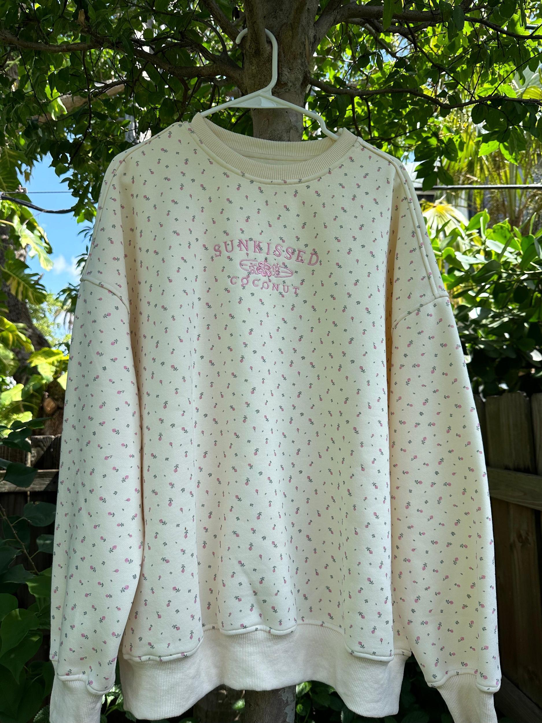 Toasted Cream Roses Embroider Logo Sweatshirt Product Image