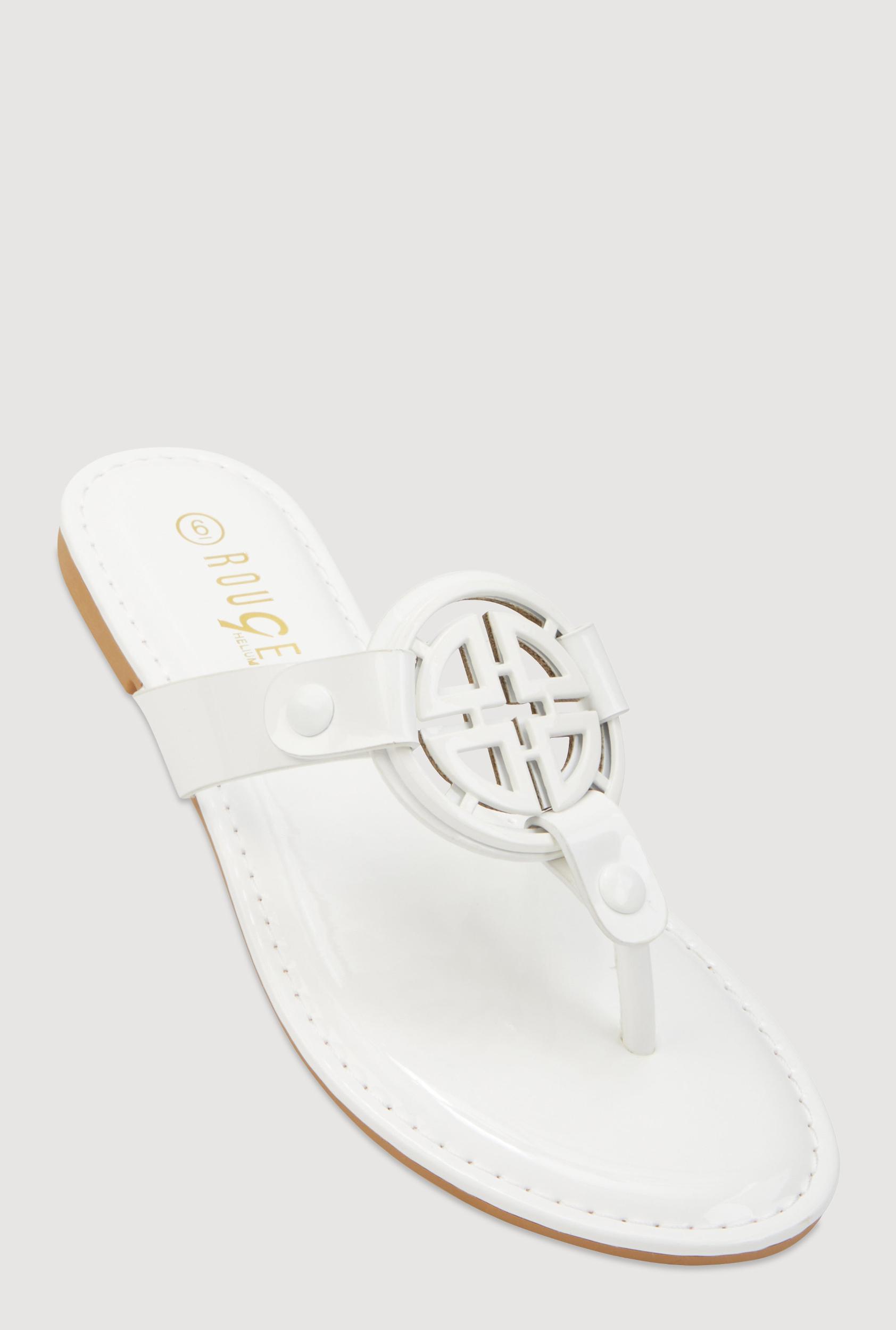 Womens Geometric Pendant Thong Sandals Product Image