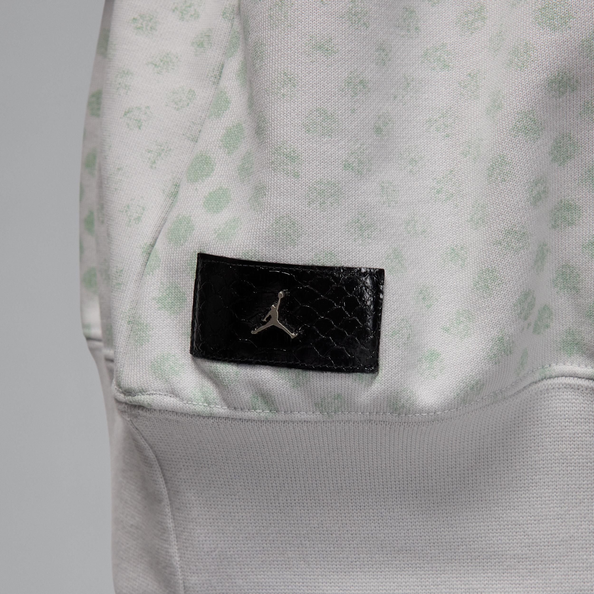 Women's Jordan Flight Fleece "LNY" Pullover Hoodie Product Image
