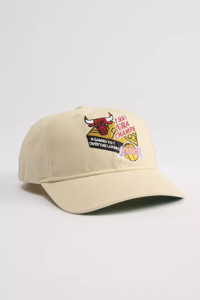 Mitchell & Ness Chicago Bulls 1991 NBA Champs Hat Product Image