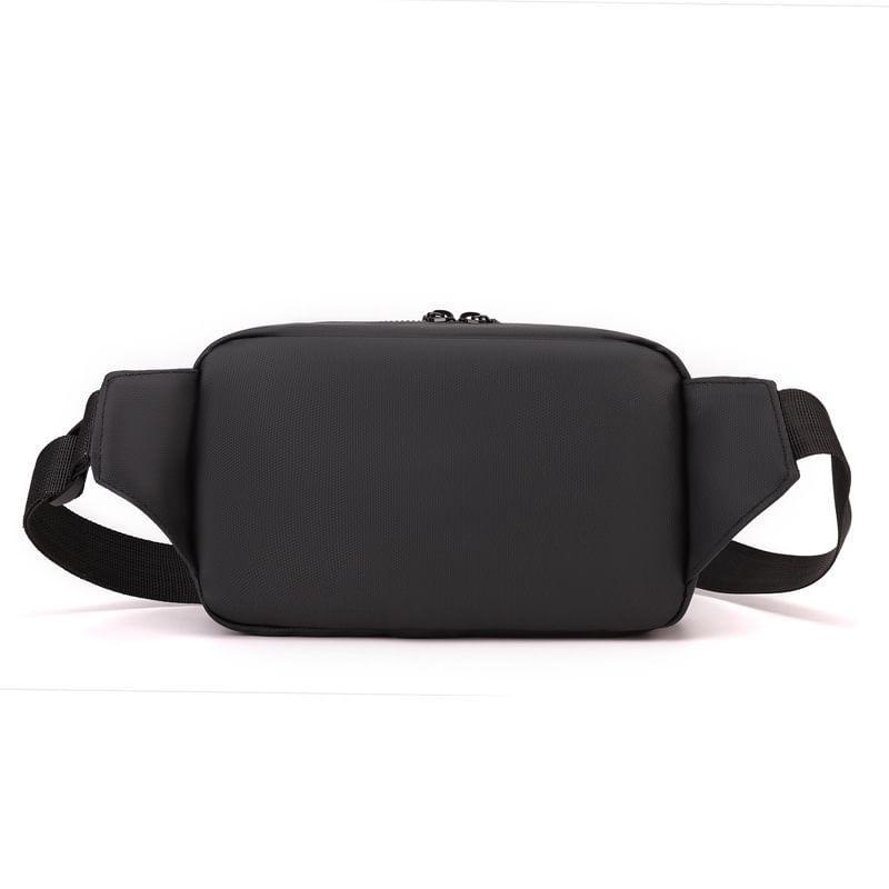 Plain Chest Belt Bag Product Image