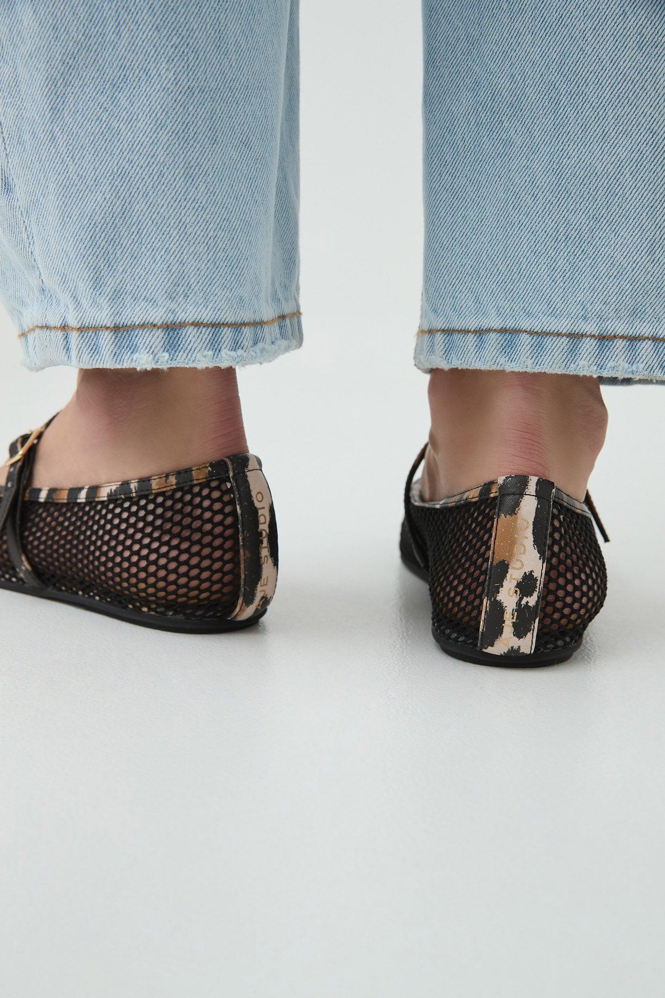 Synergy Denim Tote Product Image