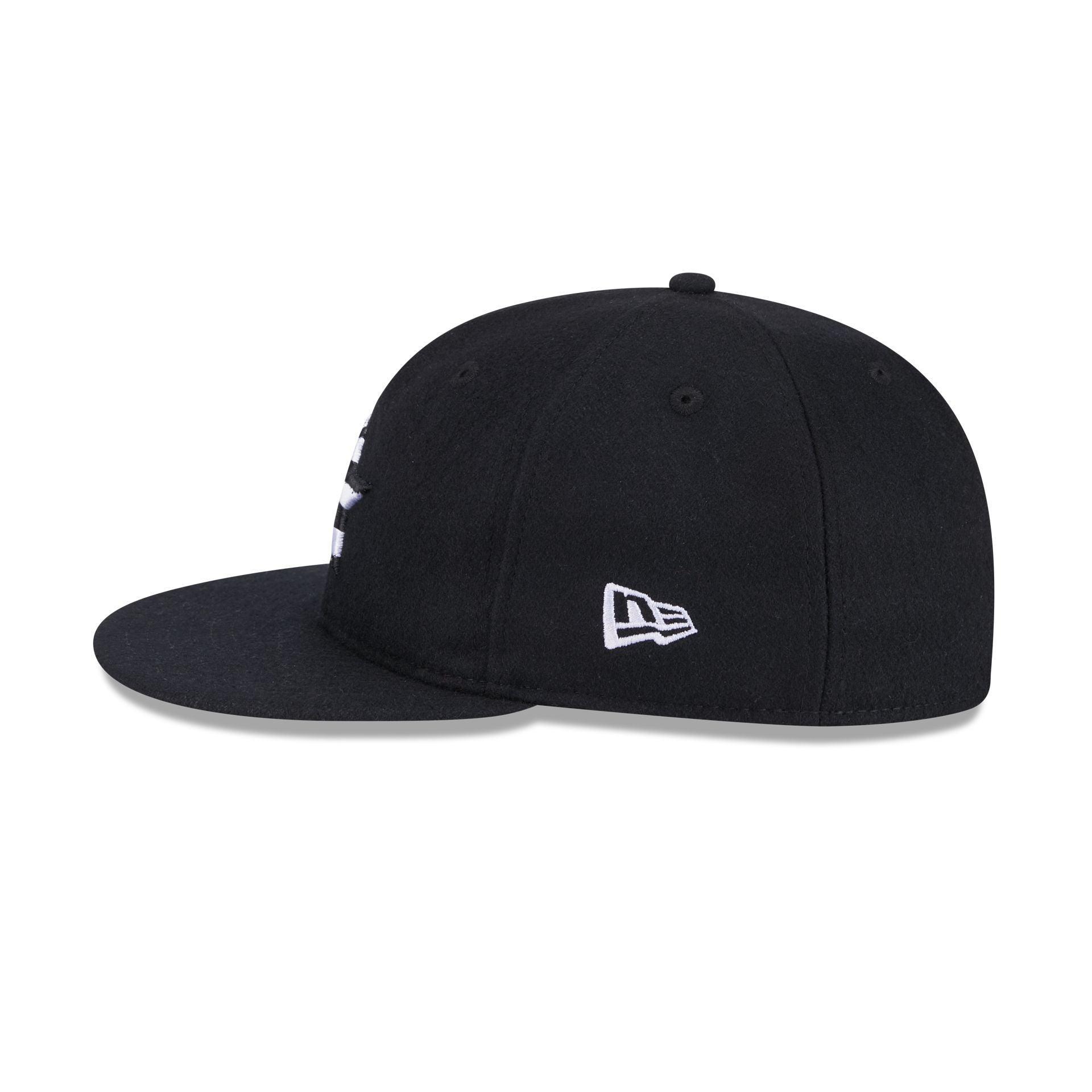 Atlanta Braves Hall of Fame 2025 Retro Crown 9FIFTY Snapback Hat Male Product Image