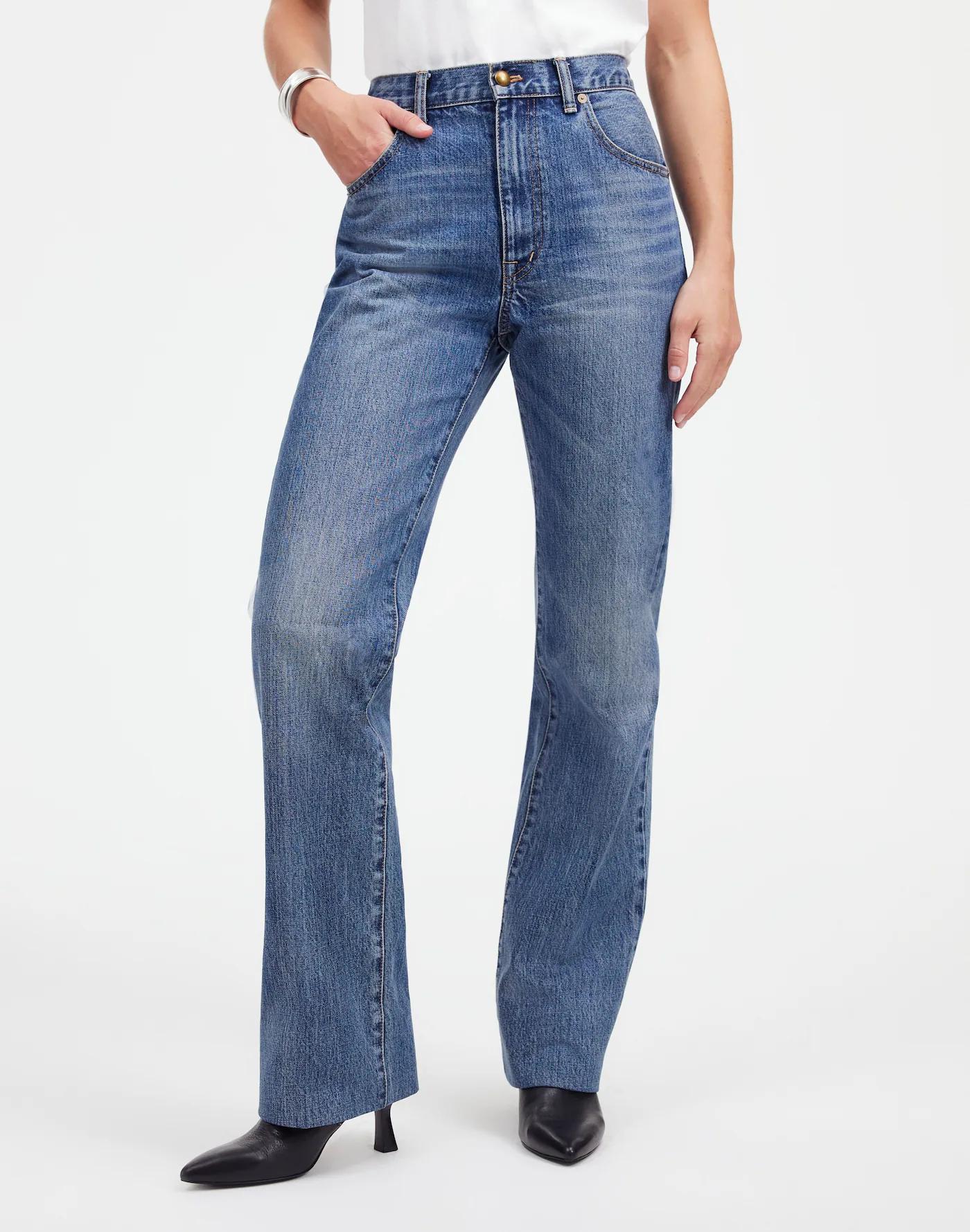 The Alexa Dream Jean in Croswell Wash Product Image