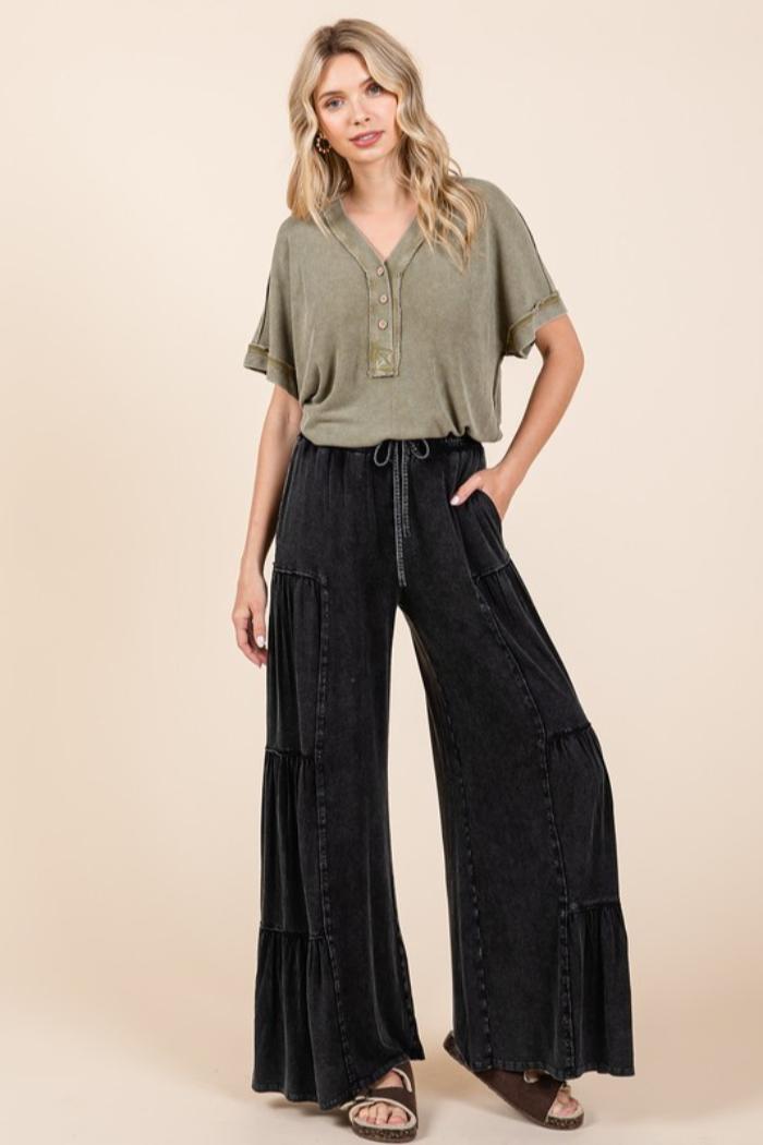 Tiered Wide Leg Pants Product Image