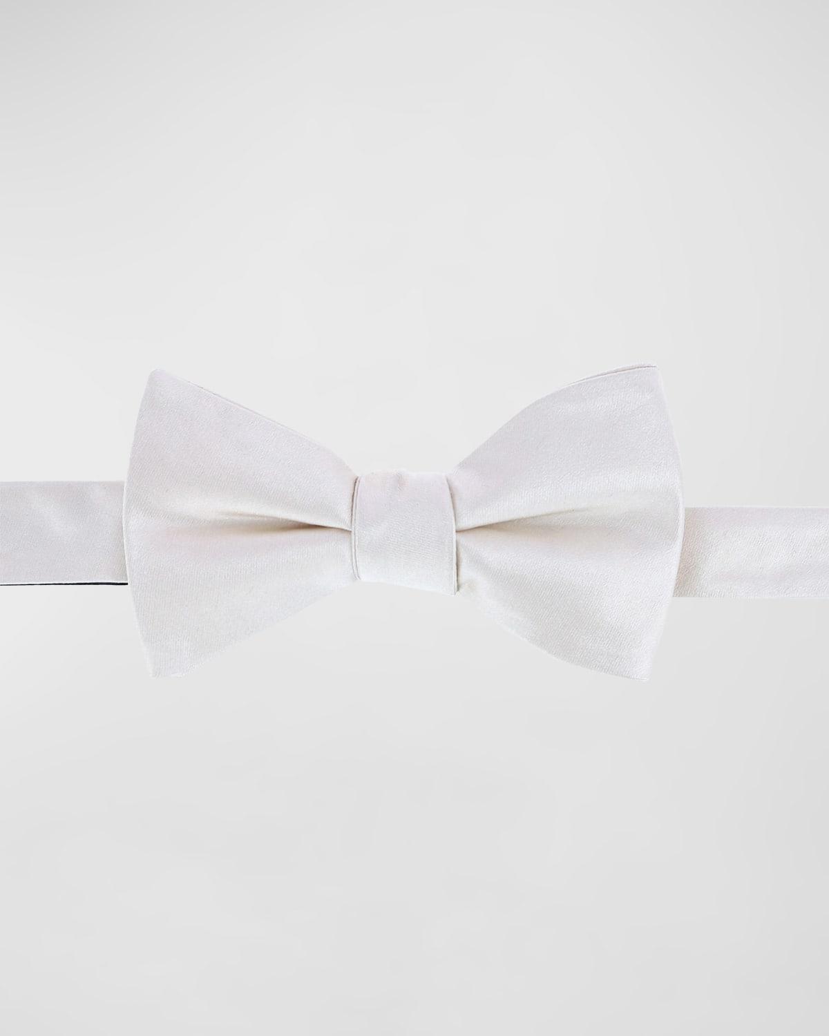Trafalgar Sutton Pre Tied Bow Tie Product Image