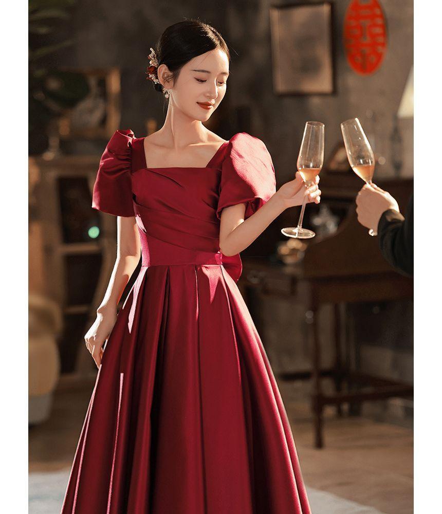 Puff Sleeve Square Neck Plain Pleated Bow A-Line Evening Gown Product Image