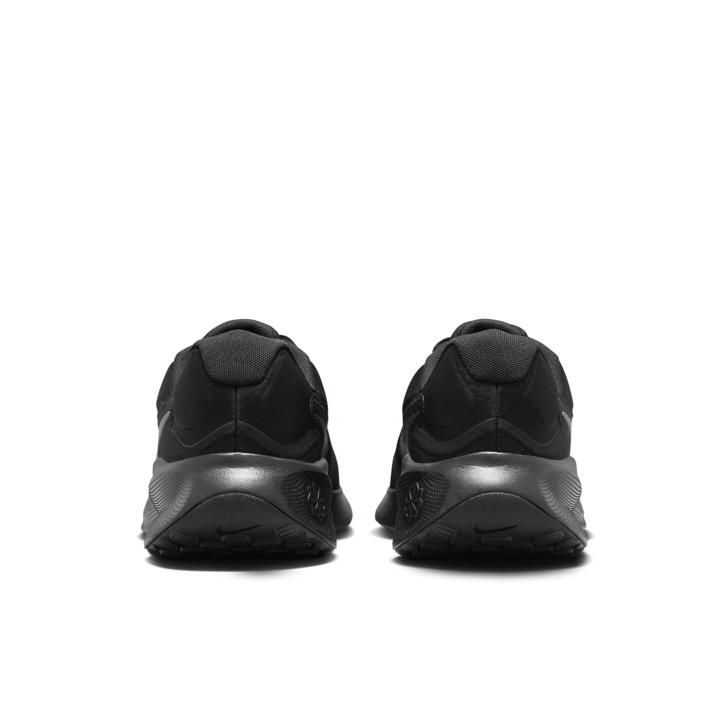 Nike Revolution 7 Mens Road Running Shoes Product Image
