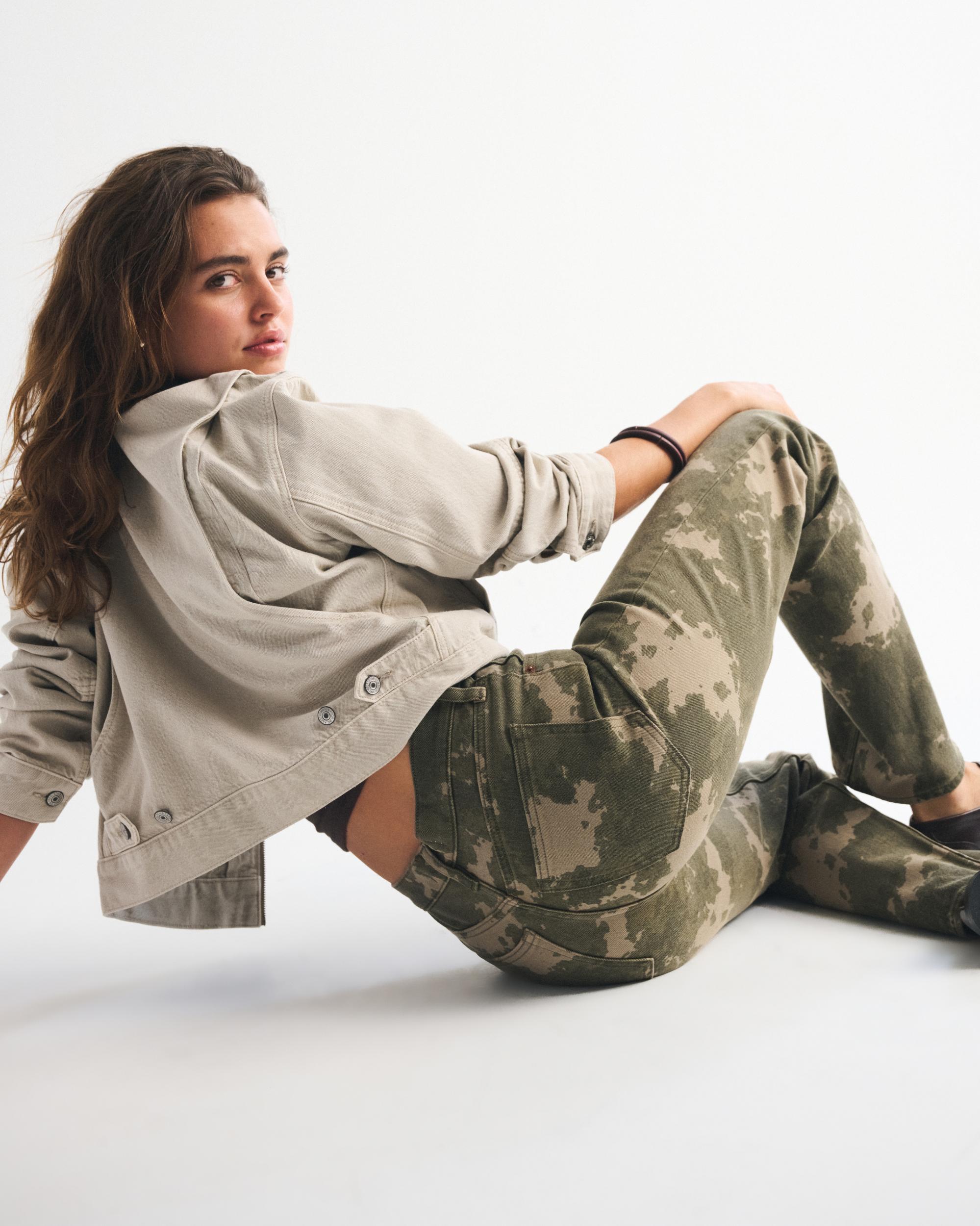 High Rise 90s Relaxed Jean Product Image