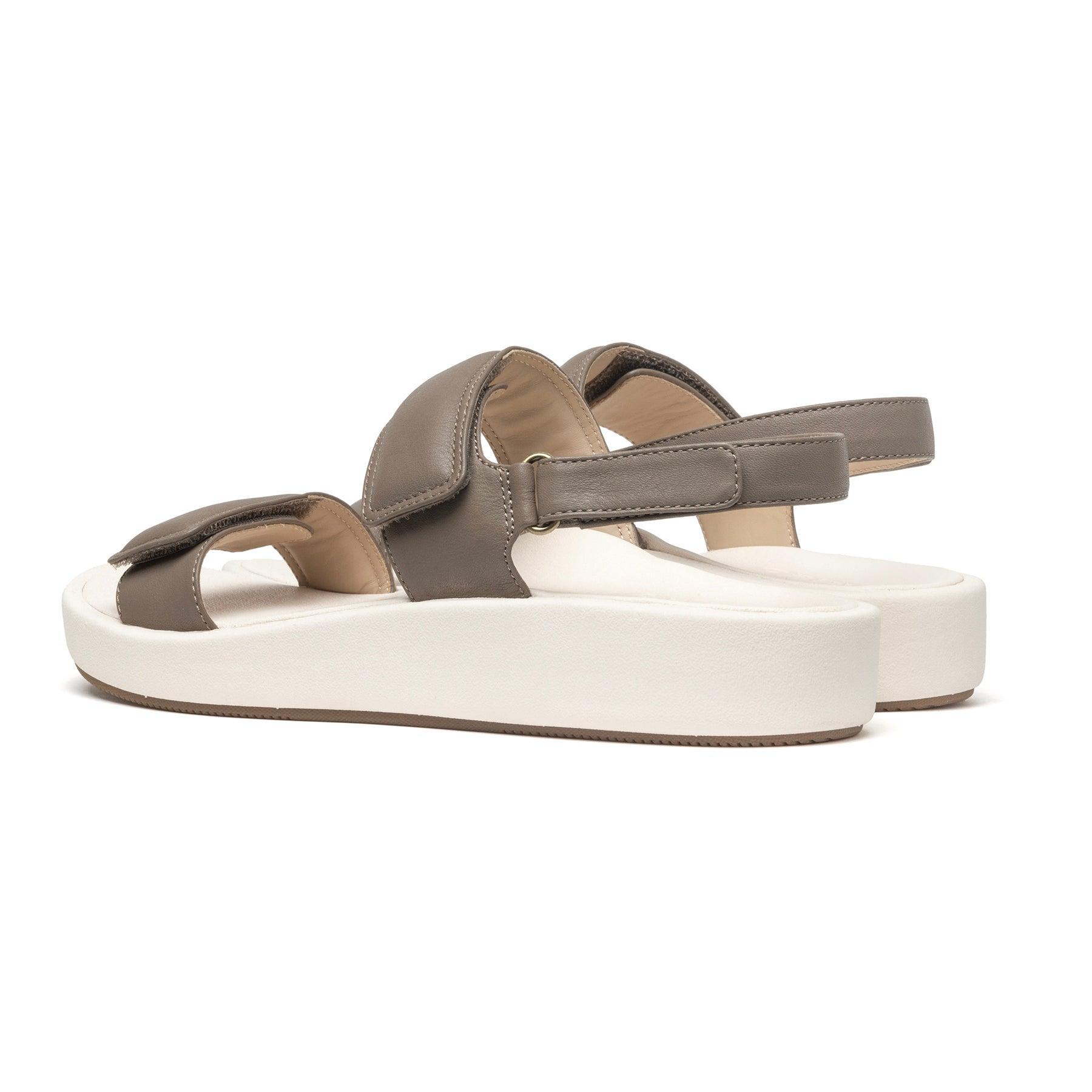 Paseo Sandal Product Image