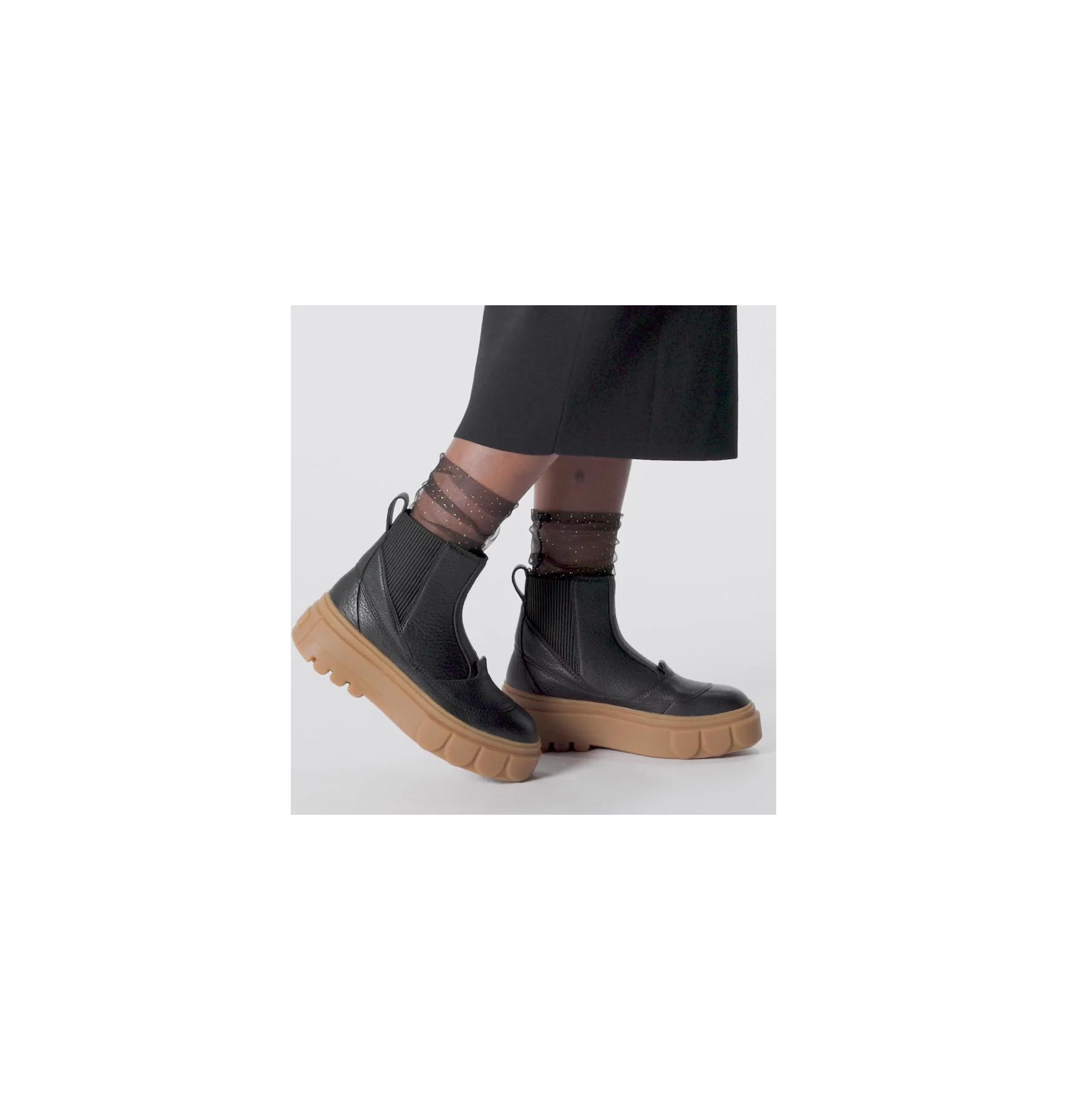 CARIBOU™ X Women's Chelsea Waterproof Boot Product Image