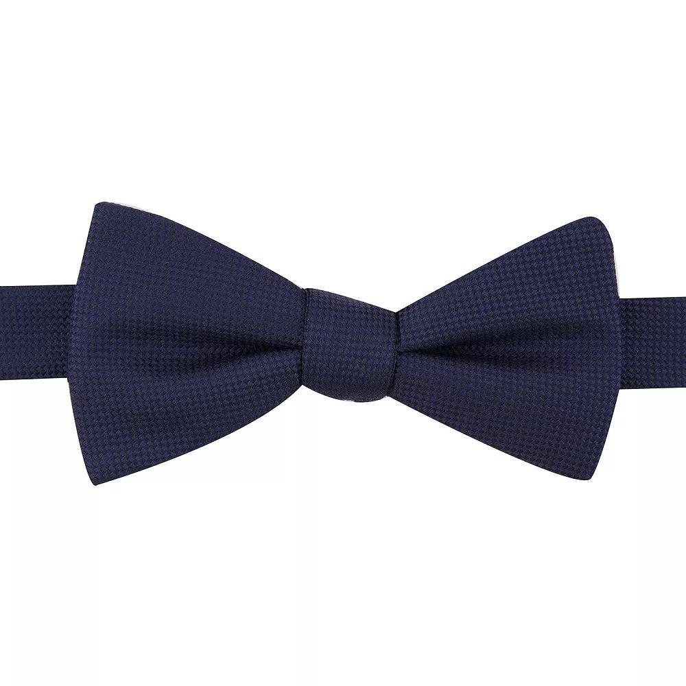 Men's Bespoke Pre-Tied Bow Tie, Blue Oxford Product Image
