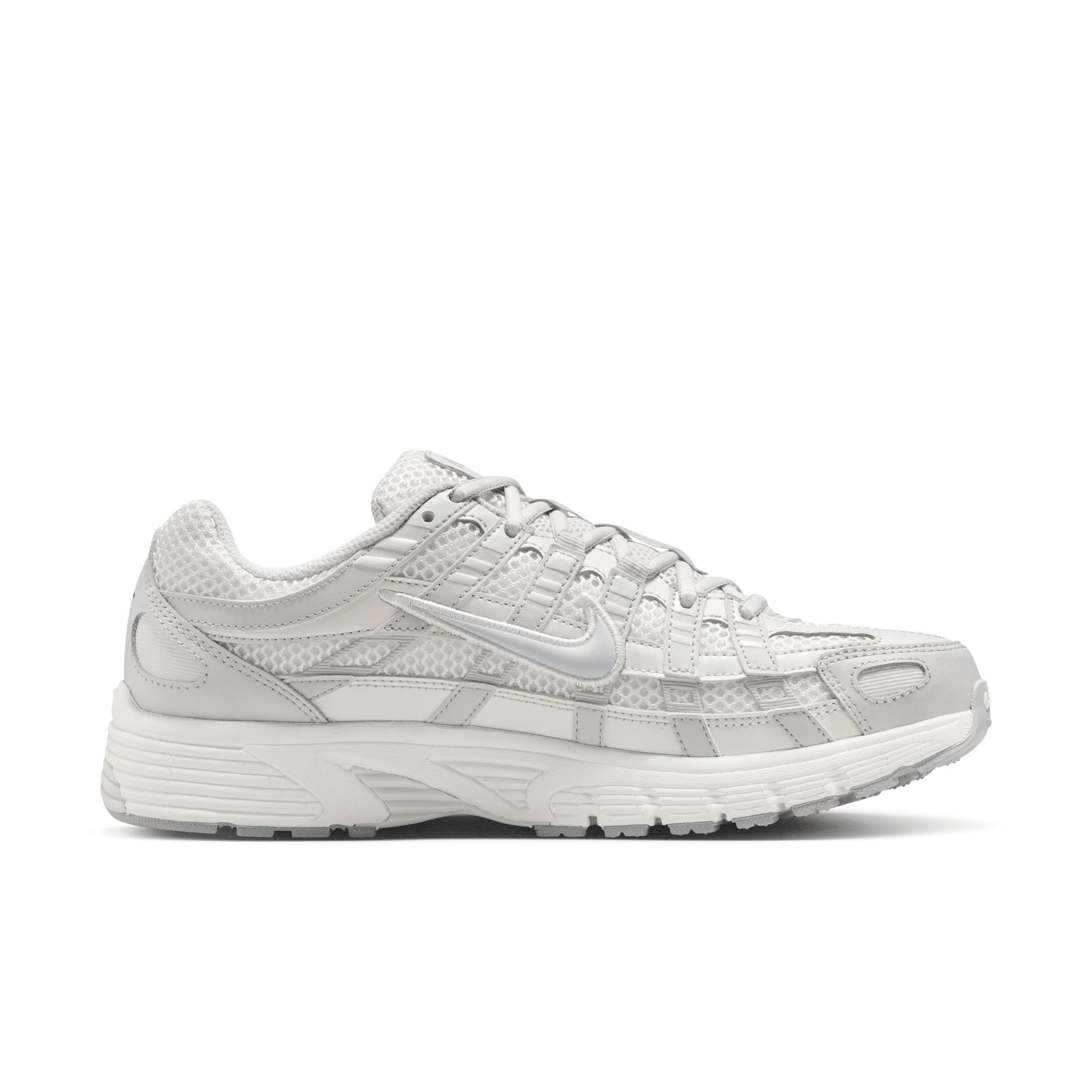 Nike Women's P-6000 SE Shoes Product Image