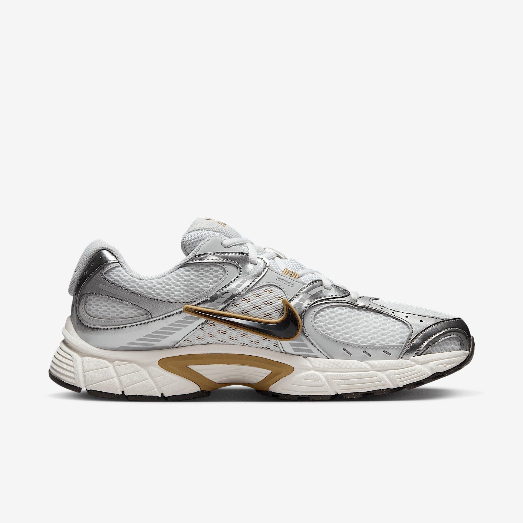 Nike V5 RNR Men's Shoes Product Image