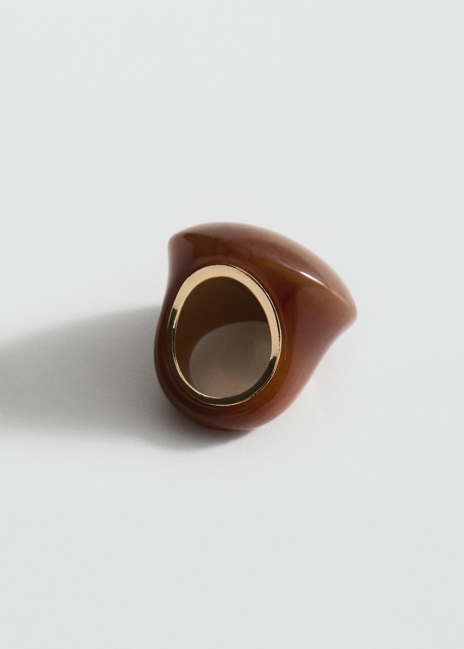 Resin maxi ring - Women | MANGO USA Product Image