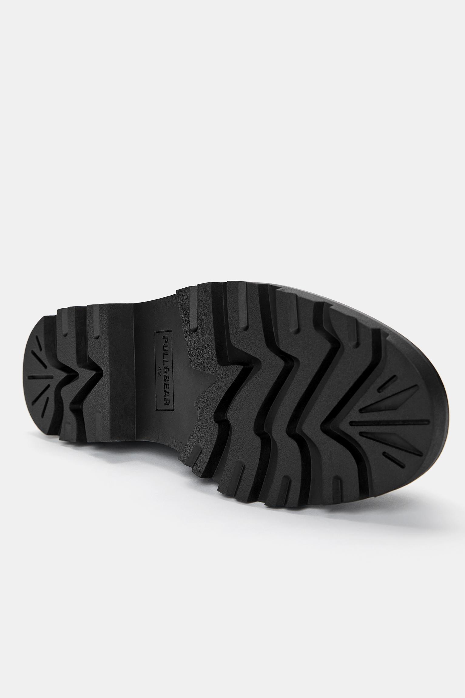 Lace-up shoes Product Image