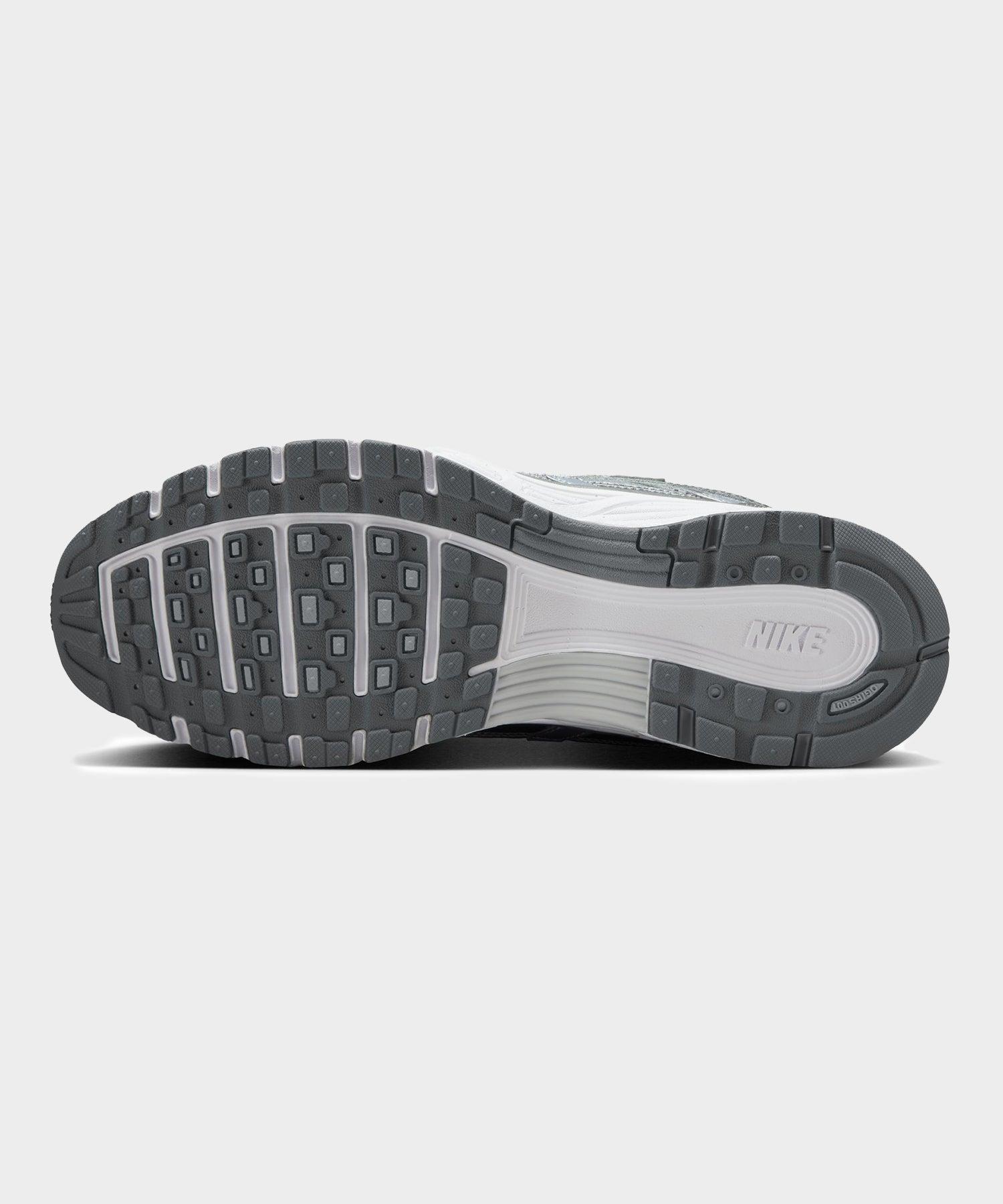 Nike P-6000 in Cool Grey Product Image