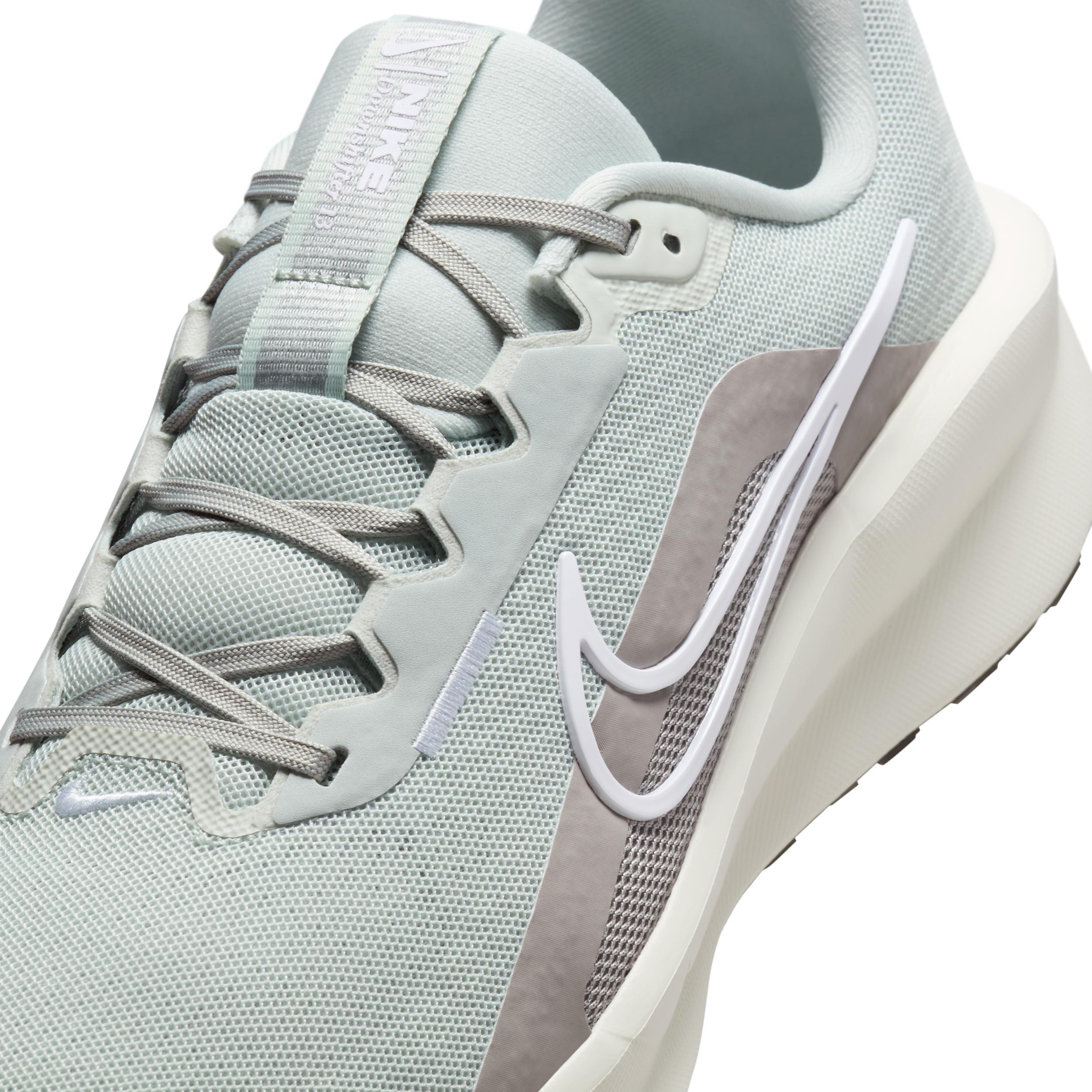 Nike Men's Downshifter 13 Road Running Shoes Product Image