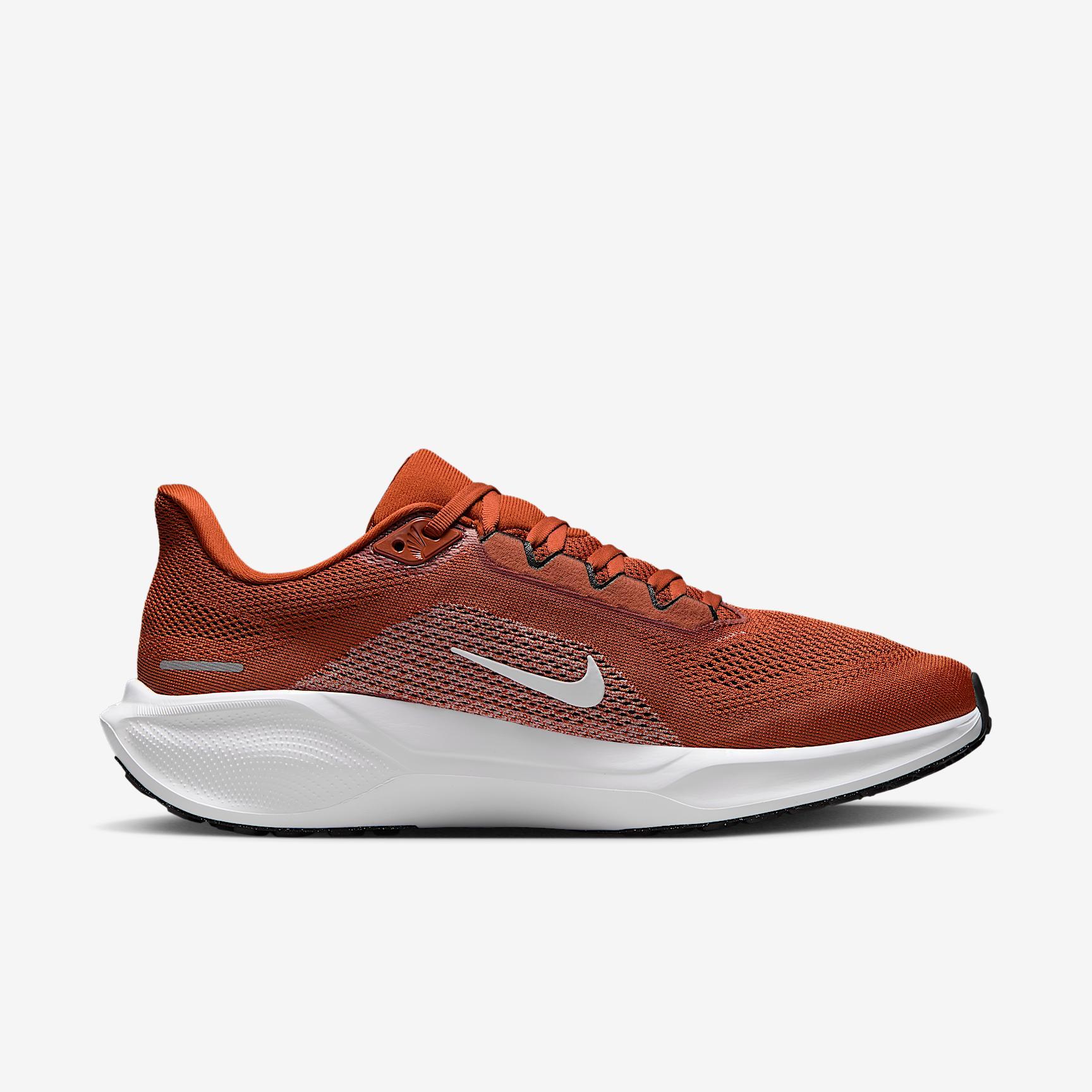 Texas Pegasus 41 Nike Men's College Road Running Shoes Product Image